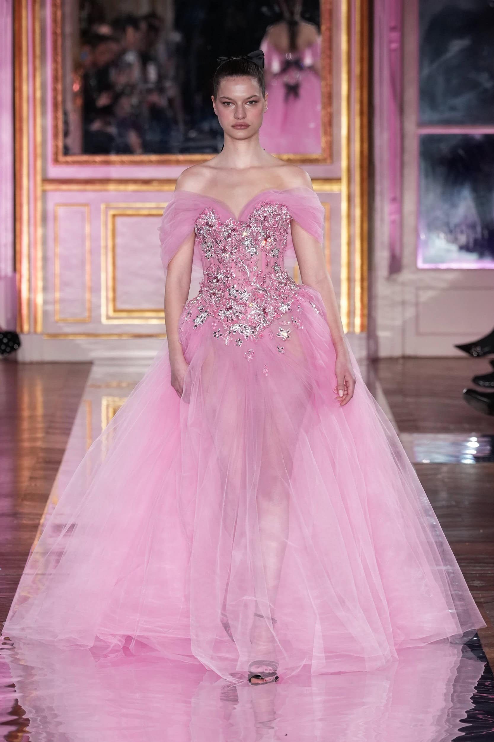 Zuhair Murad Spring 2025 Couture Fashion Show