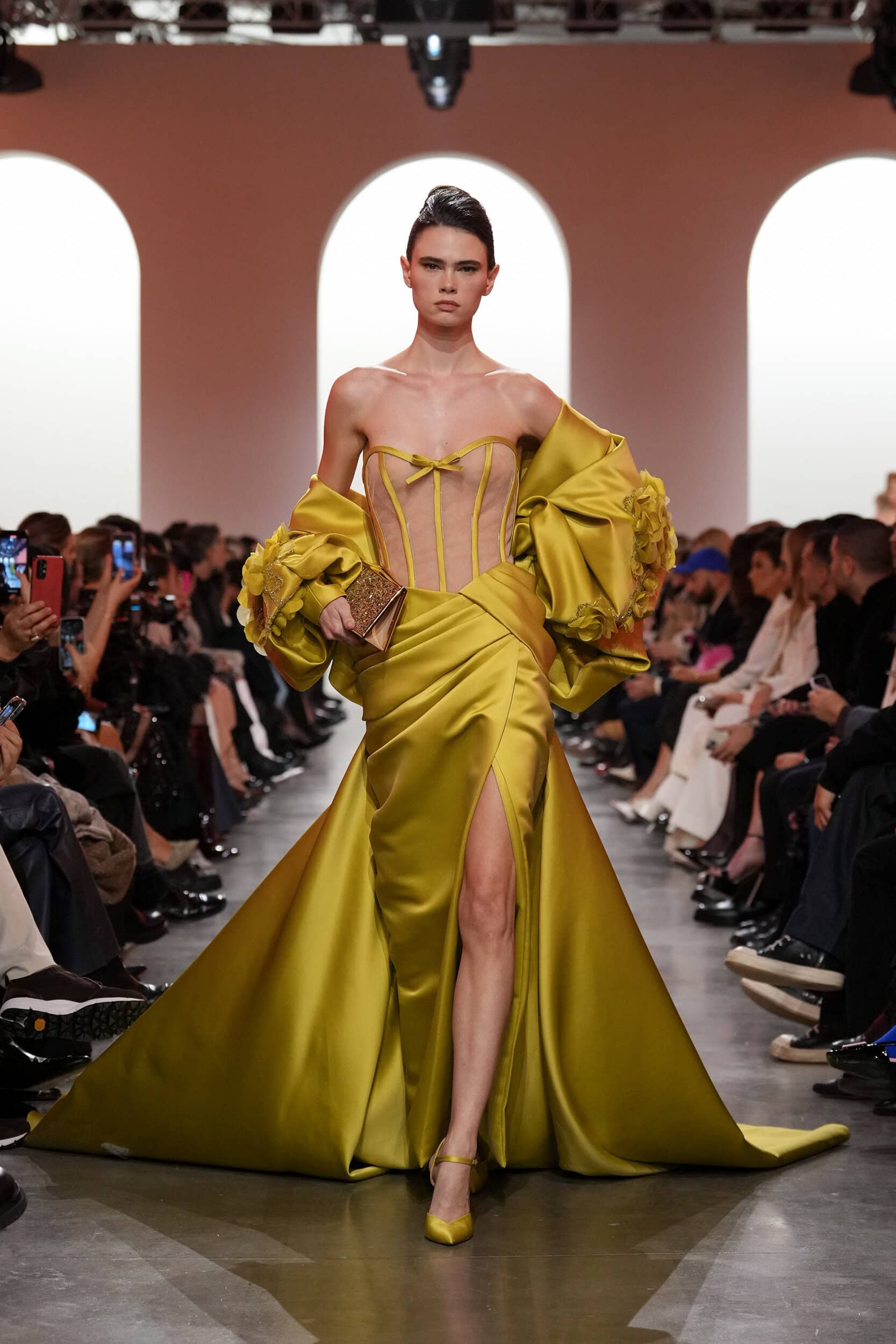 Elie Saab Spring 2025 Couture Fashion Show