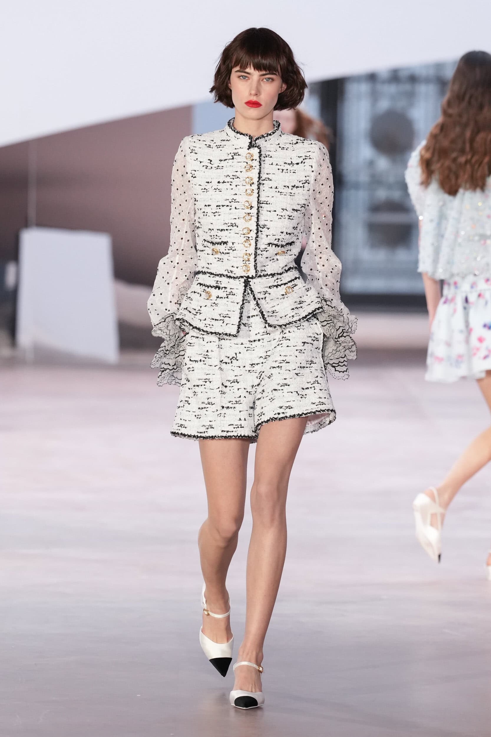 Chanel Spring 2025 Couture Fashion Show