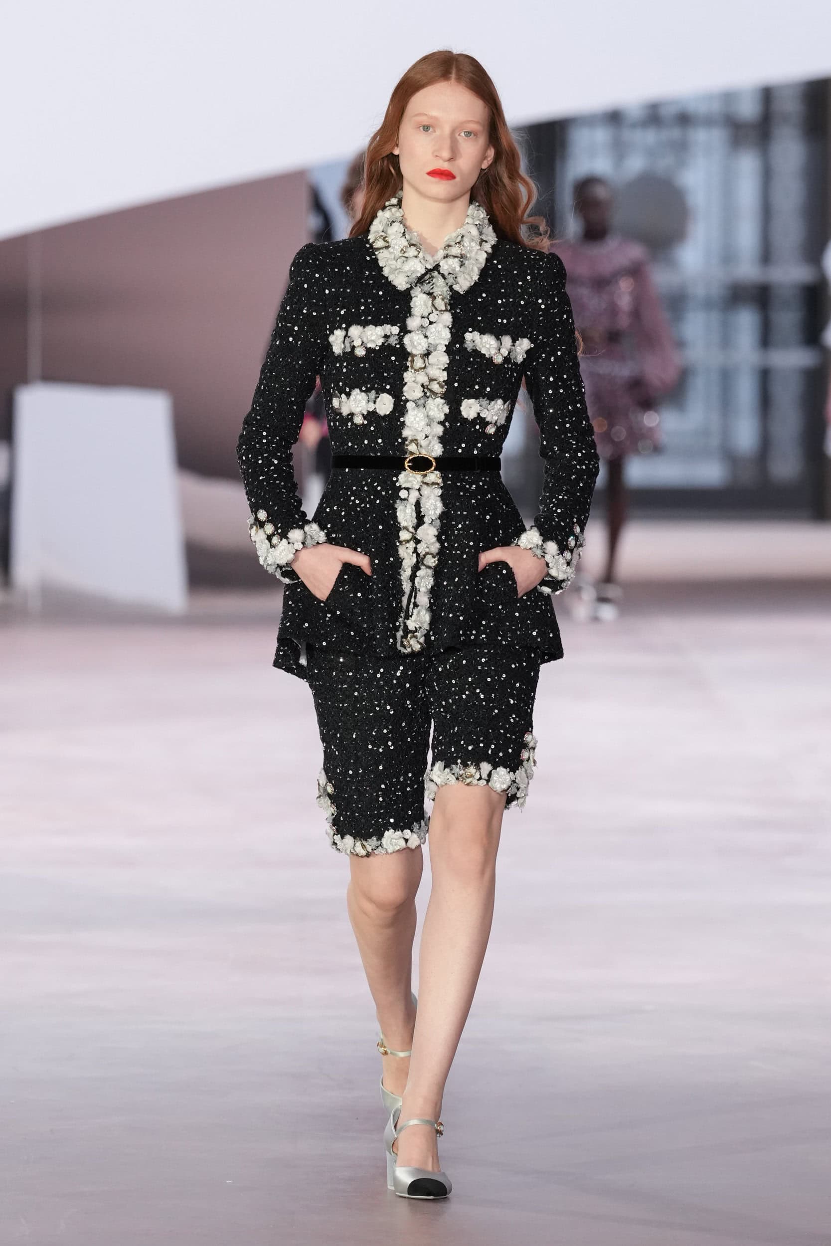 Chanel Spring 2025 Couture Fashion Show