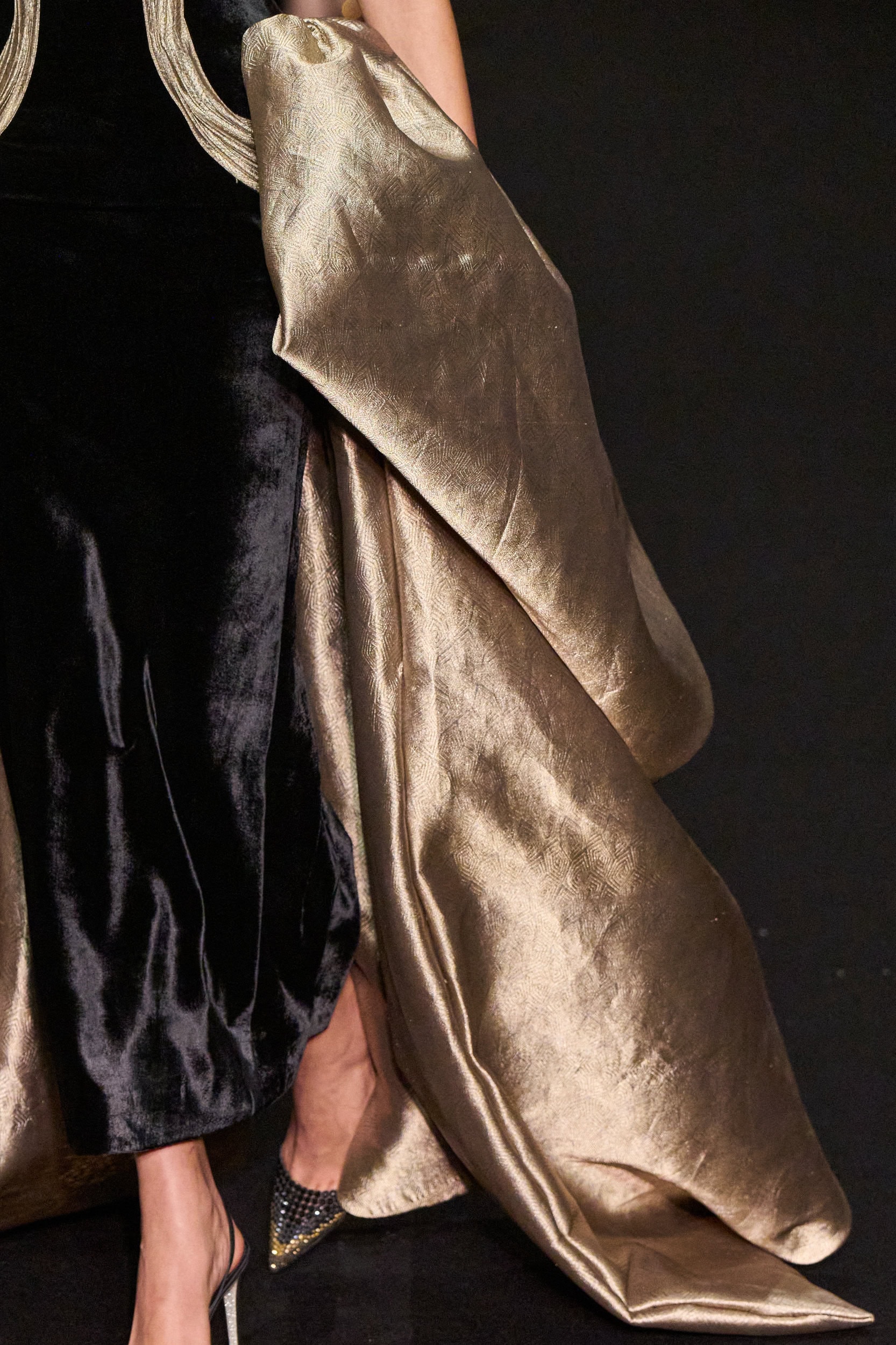 Gaurav Gupta Spring 2025 Couture Fashion Show Details