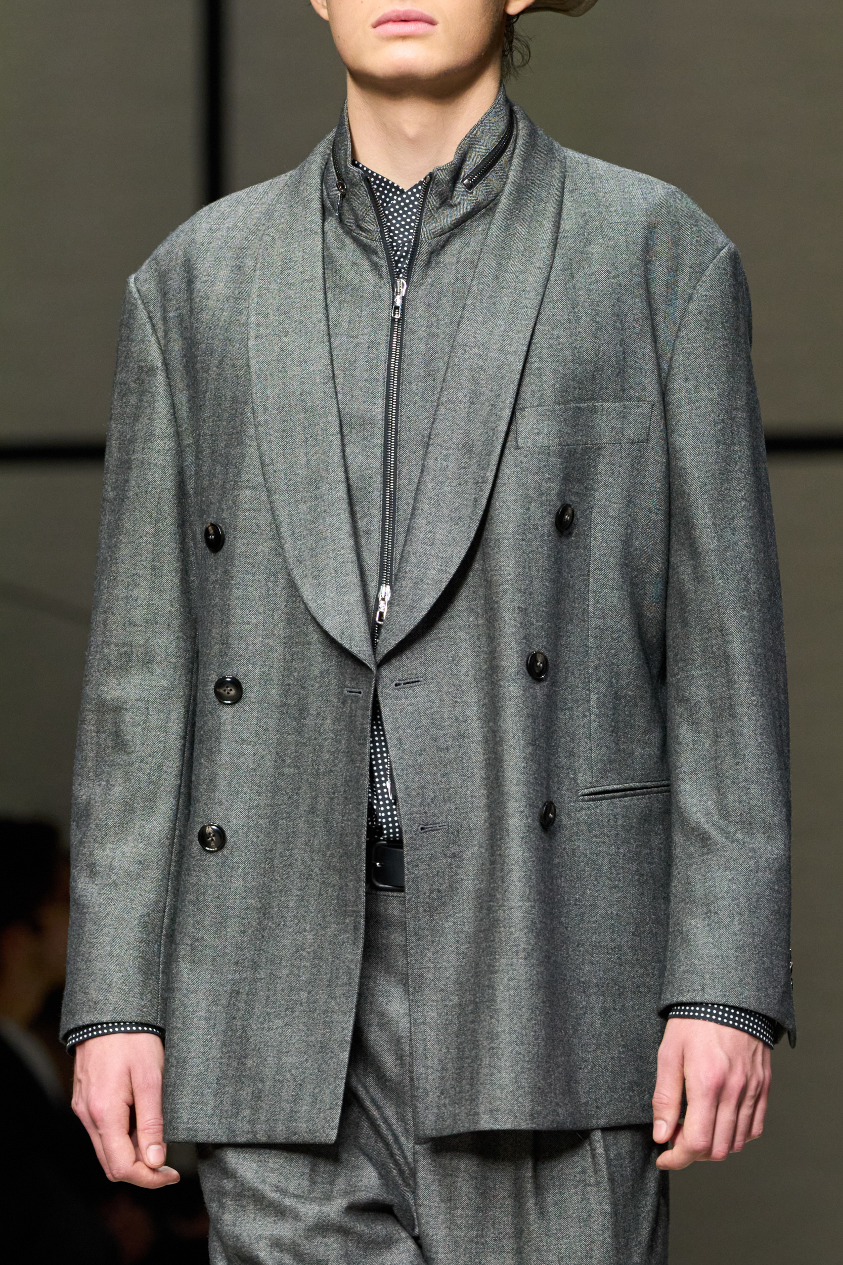 Giorgio Armani Fall 2025 Men’s Fashion Show Details