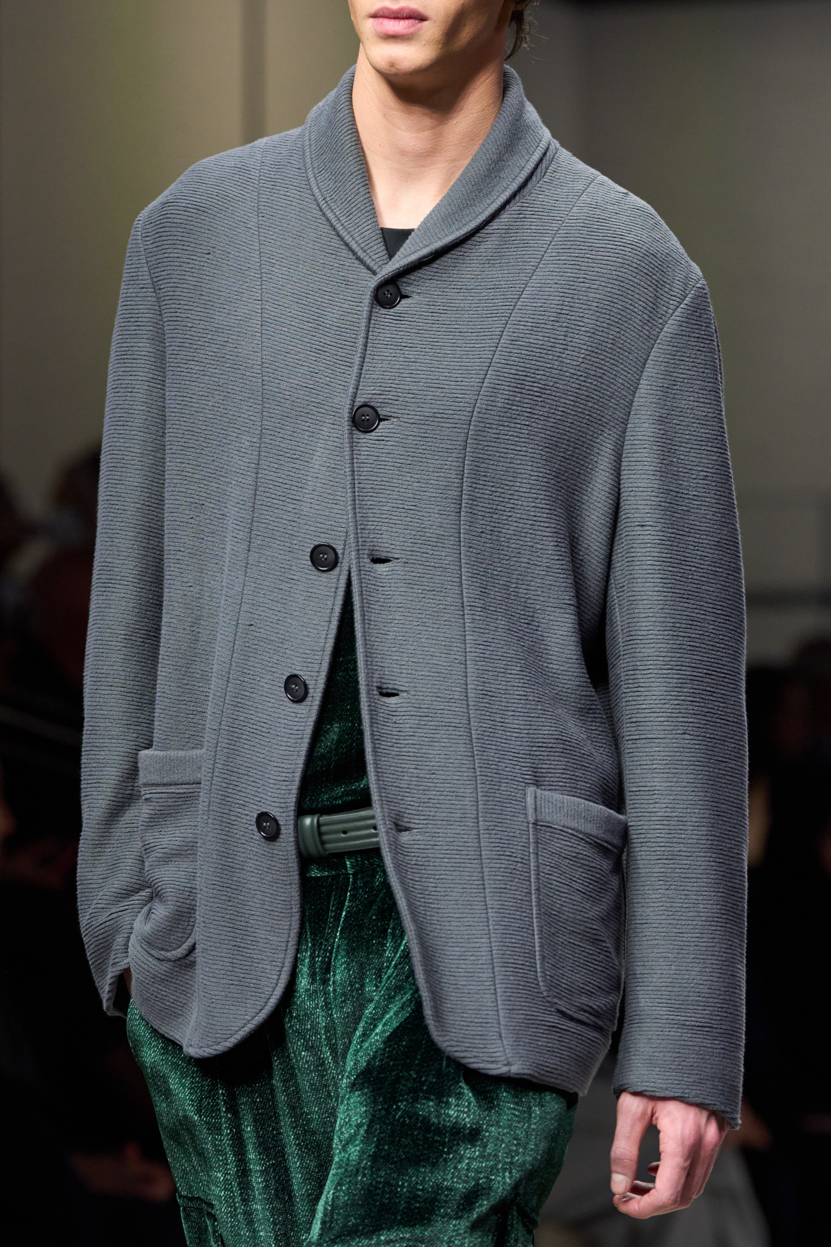 Giorgio Armani Fall 2025 Men’s Fashion Show Details