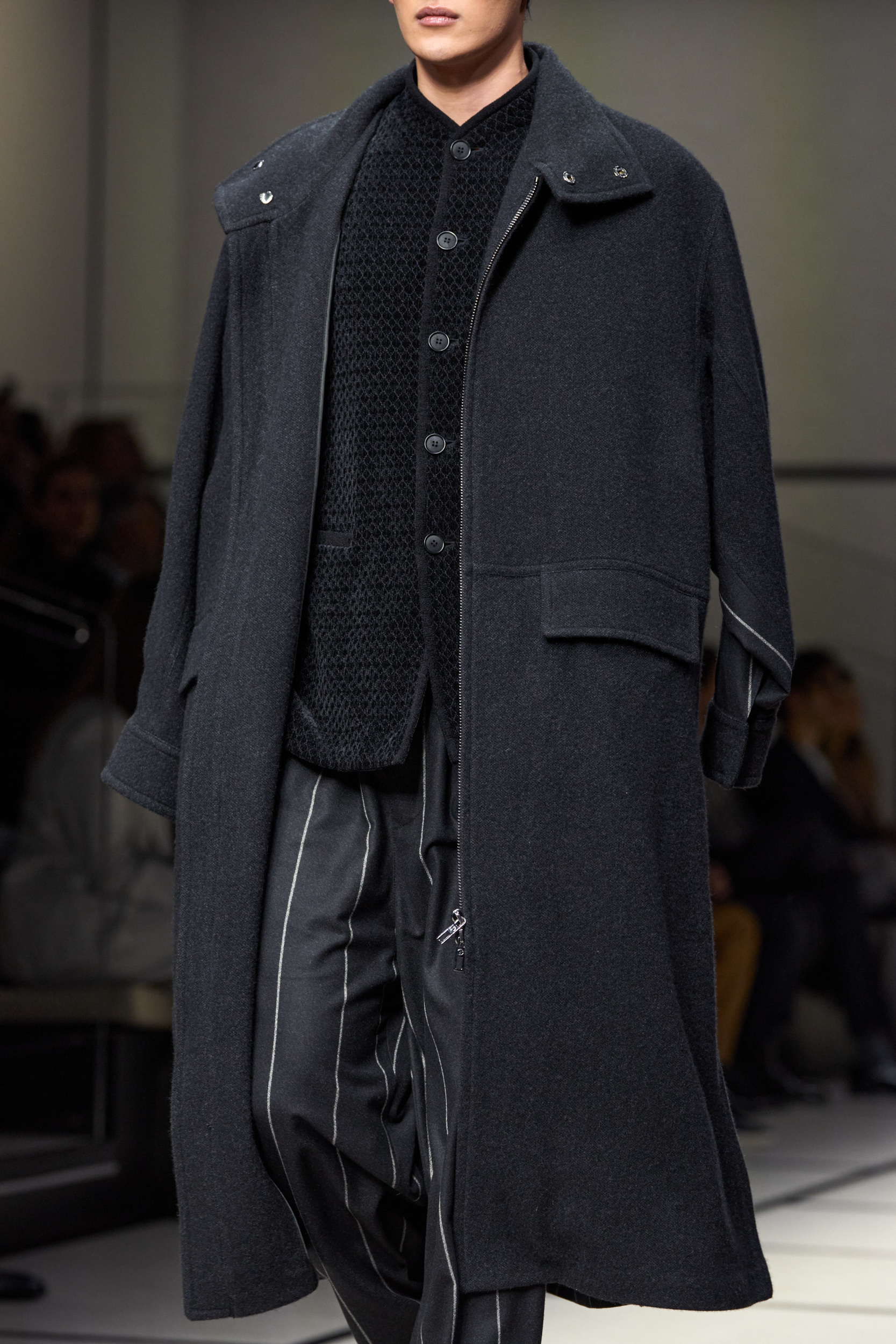 Giorgio Armani Fall 2025 Men’s Fashion Show Details