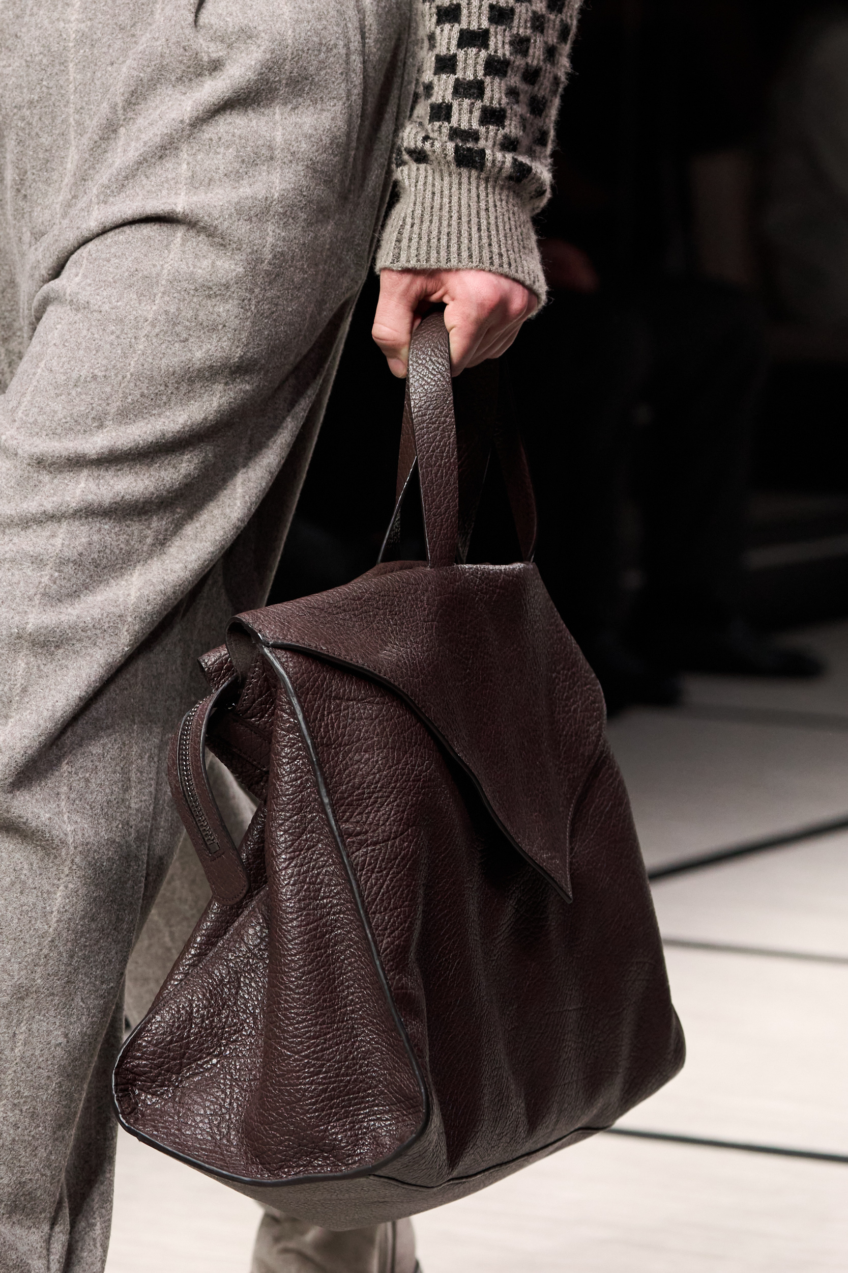 Giorgio Armani Fall 2025 Men’s Fashion Show Details