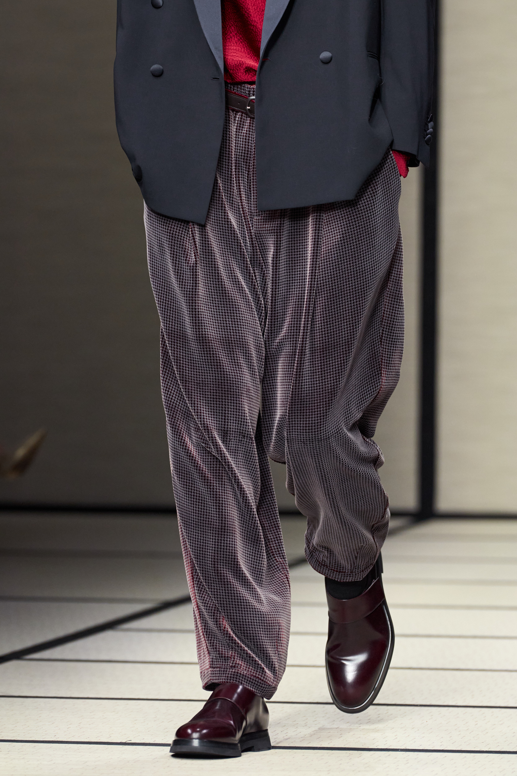 Giorgio Armani Fall 2025 Men’s Fashion Show Details