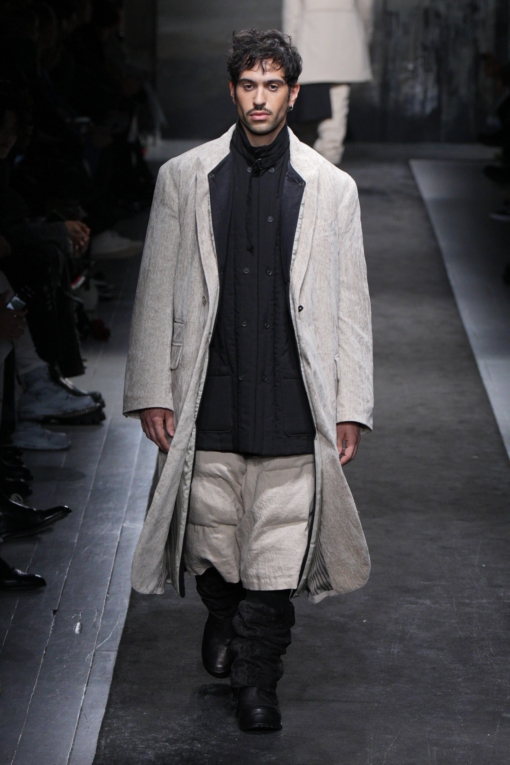 Yohji Yamamoto Fall 2025 Men’s Fashion Show