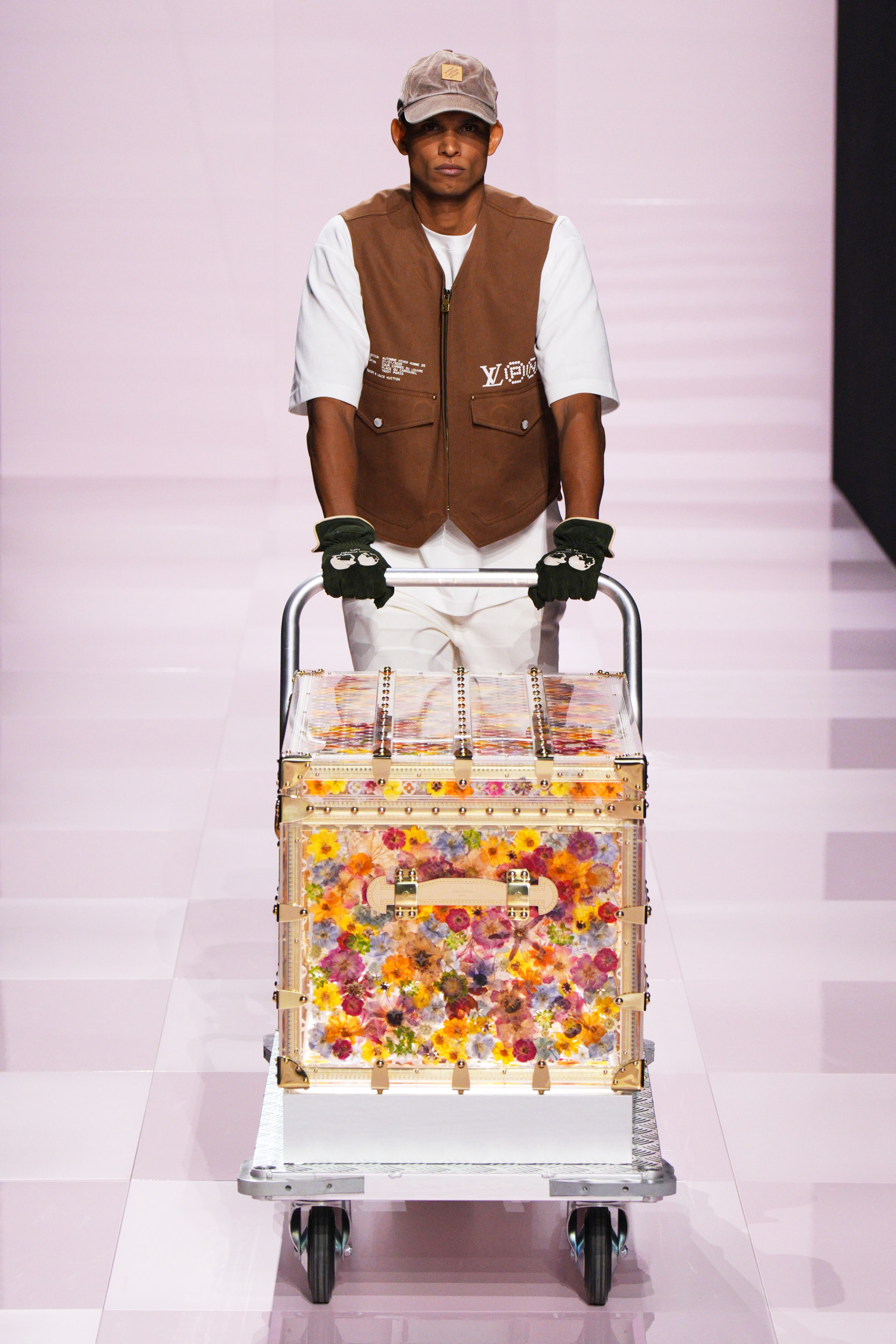 Louis Vuitton Fall 2025 Men’s Fashion Show