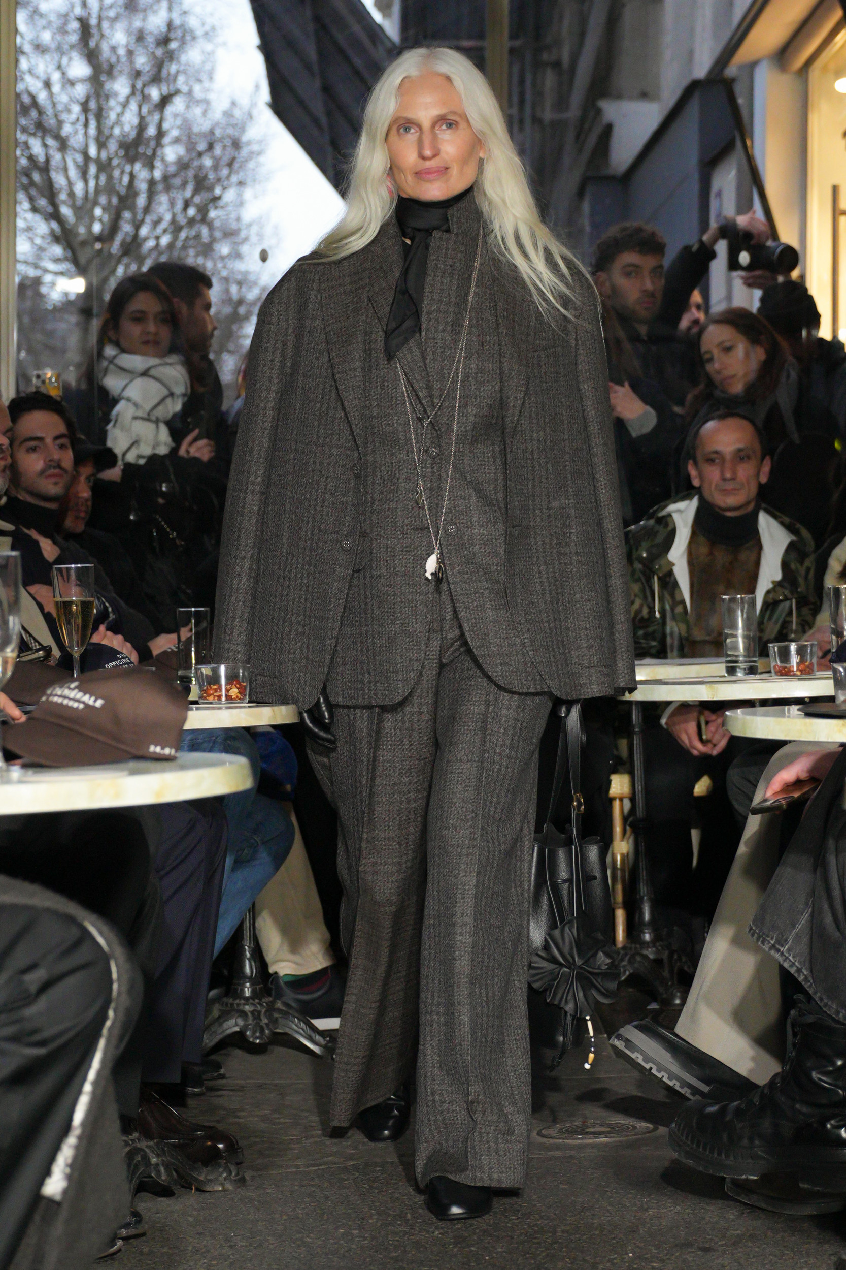 Officine Generale Fall 2025 Men’s Fashion Show