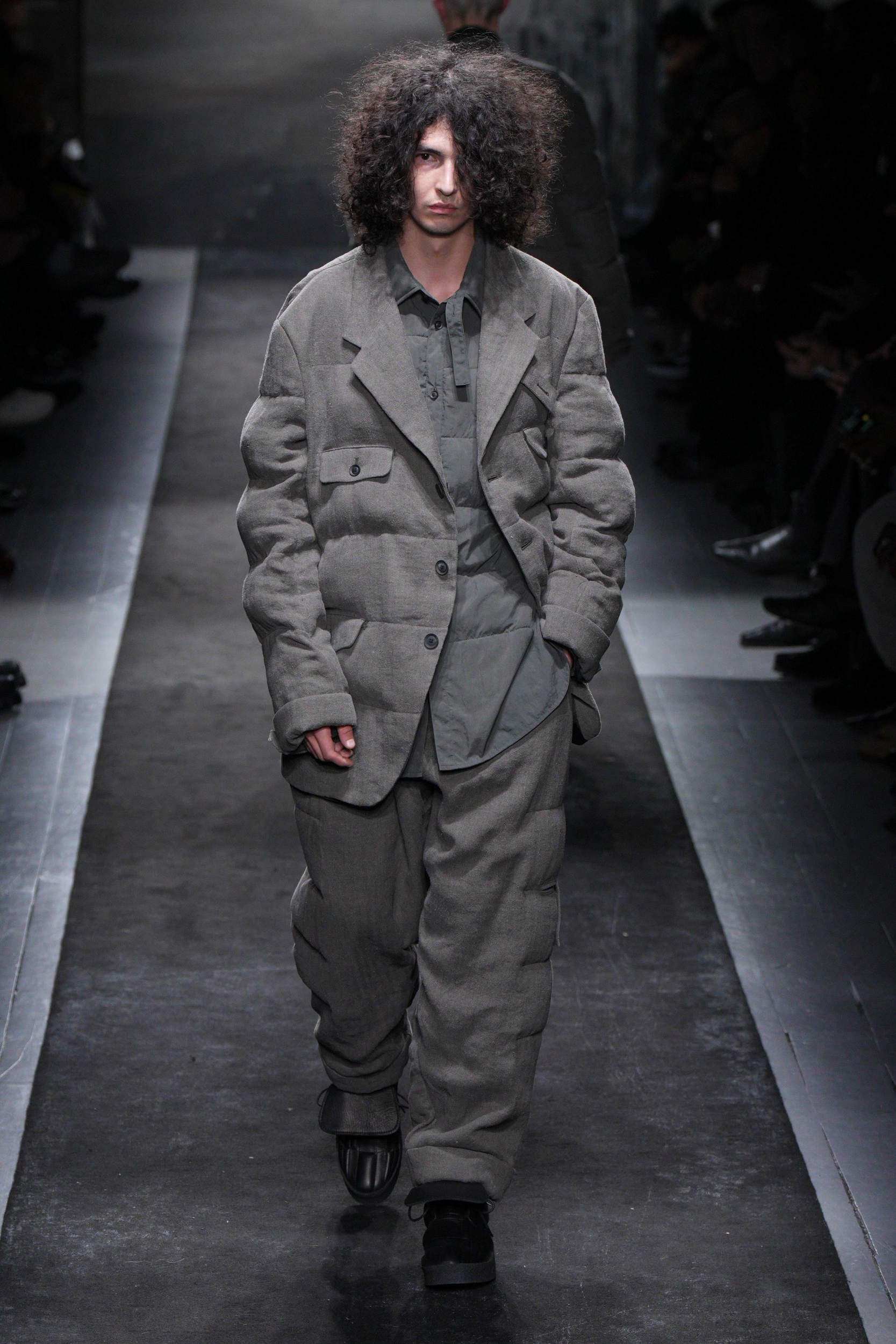 Yohji Yamamoto Fall 2025 Men’s Fashion Show