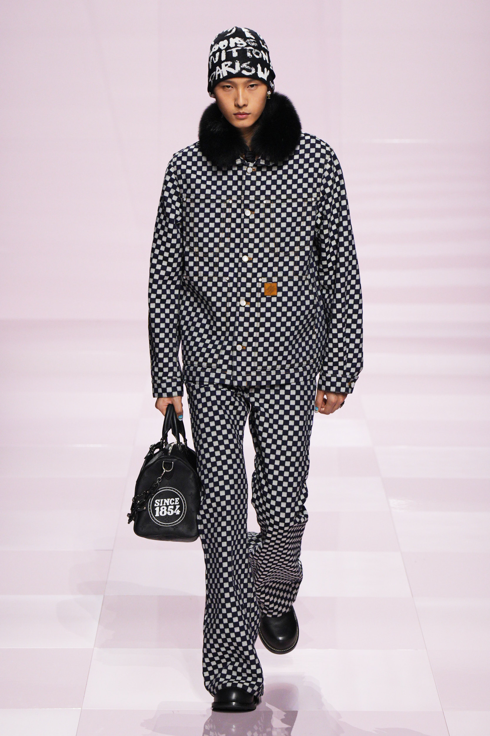 Louis Vuitton Fall 2025 Men’s Fashion Show