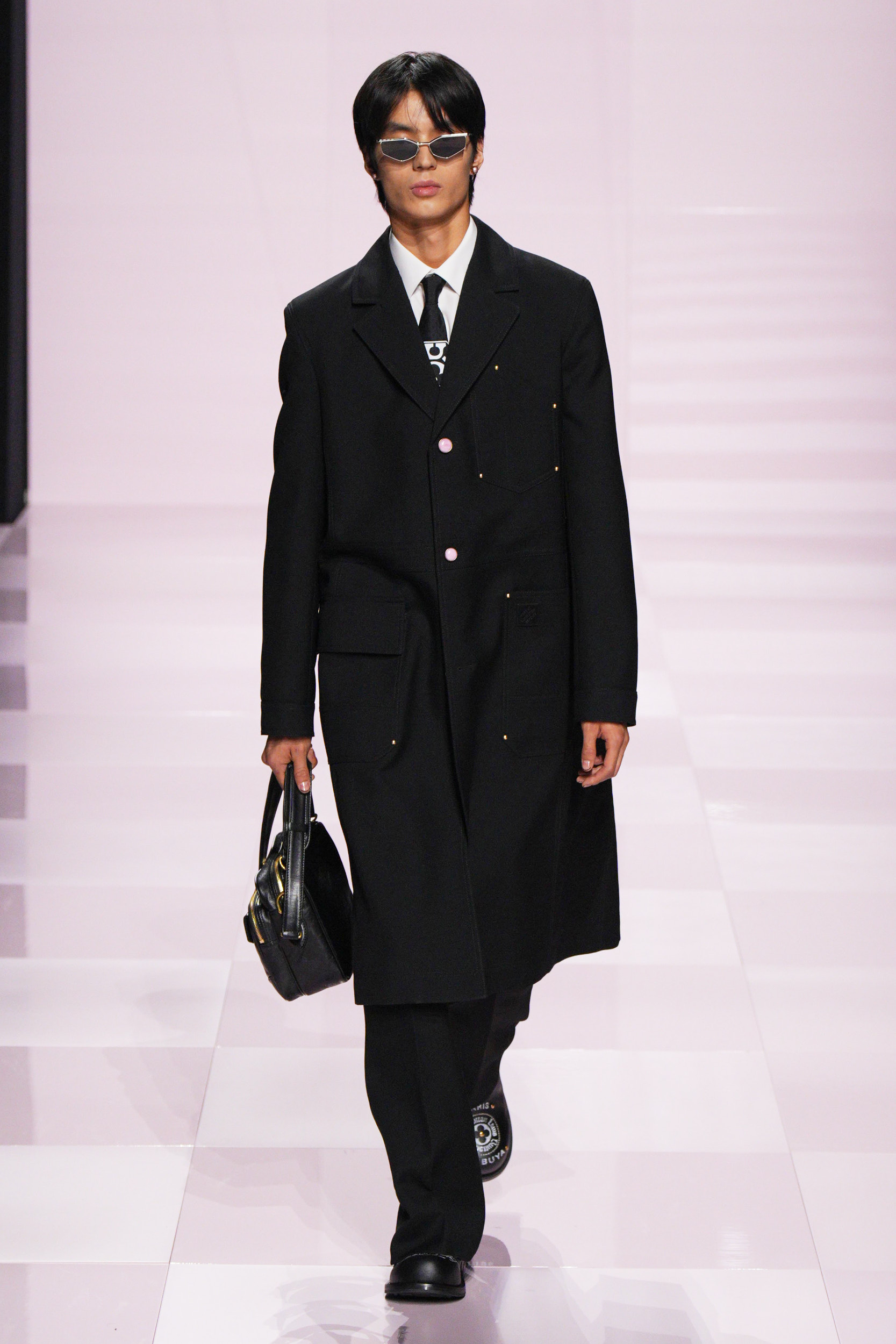 Louis Vuitton Fall 2025 Men’s Fashion Show