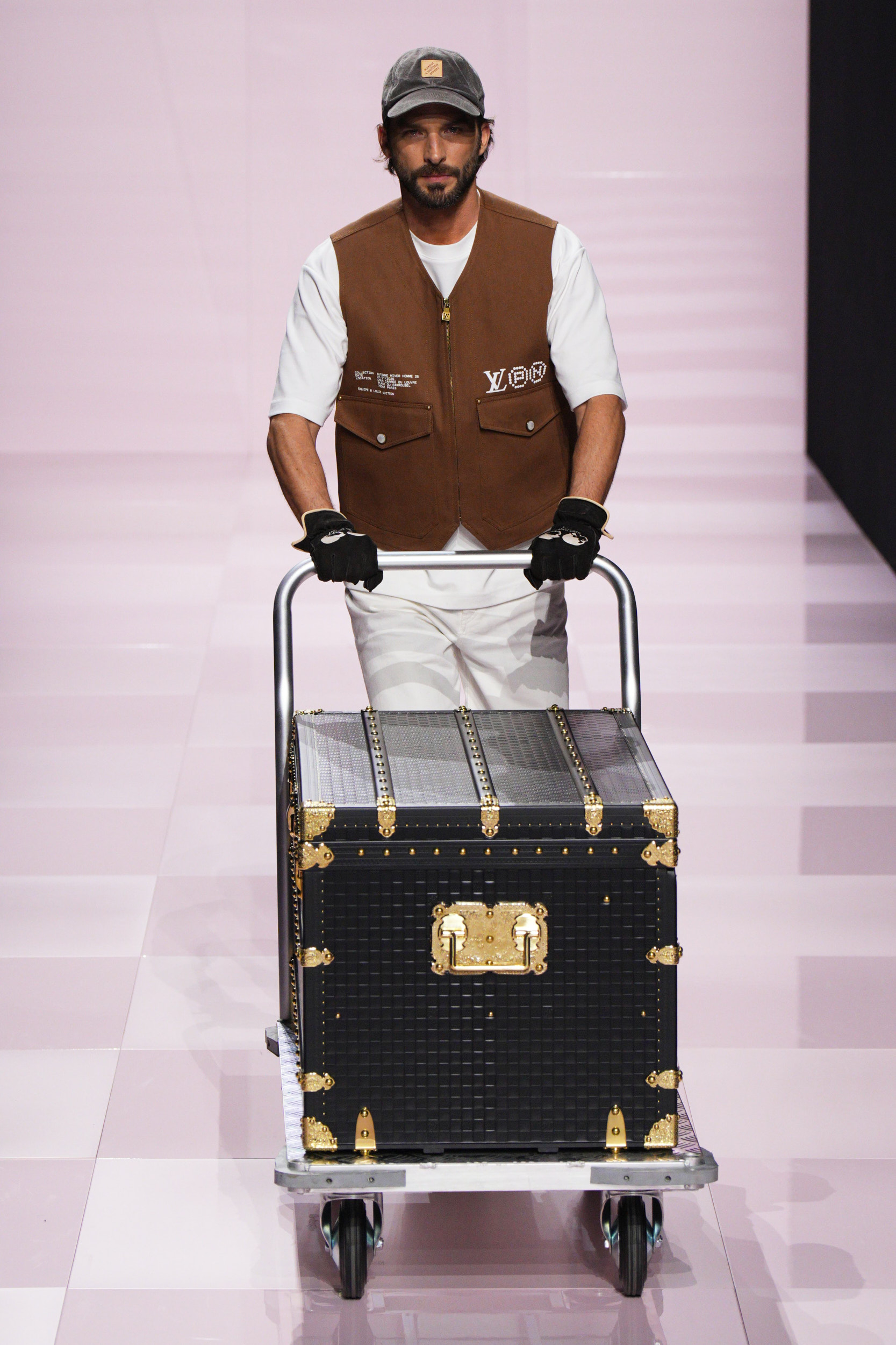 Louis Vuitton Fall 2025 Men’s Fashion Show