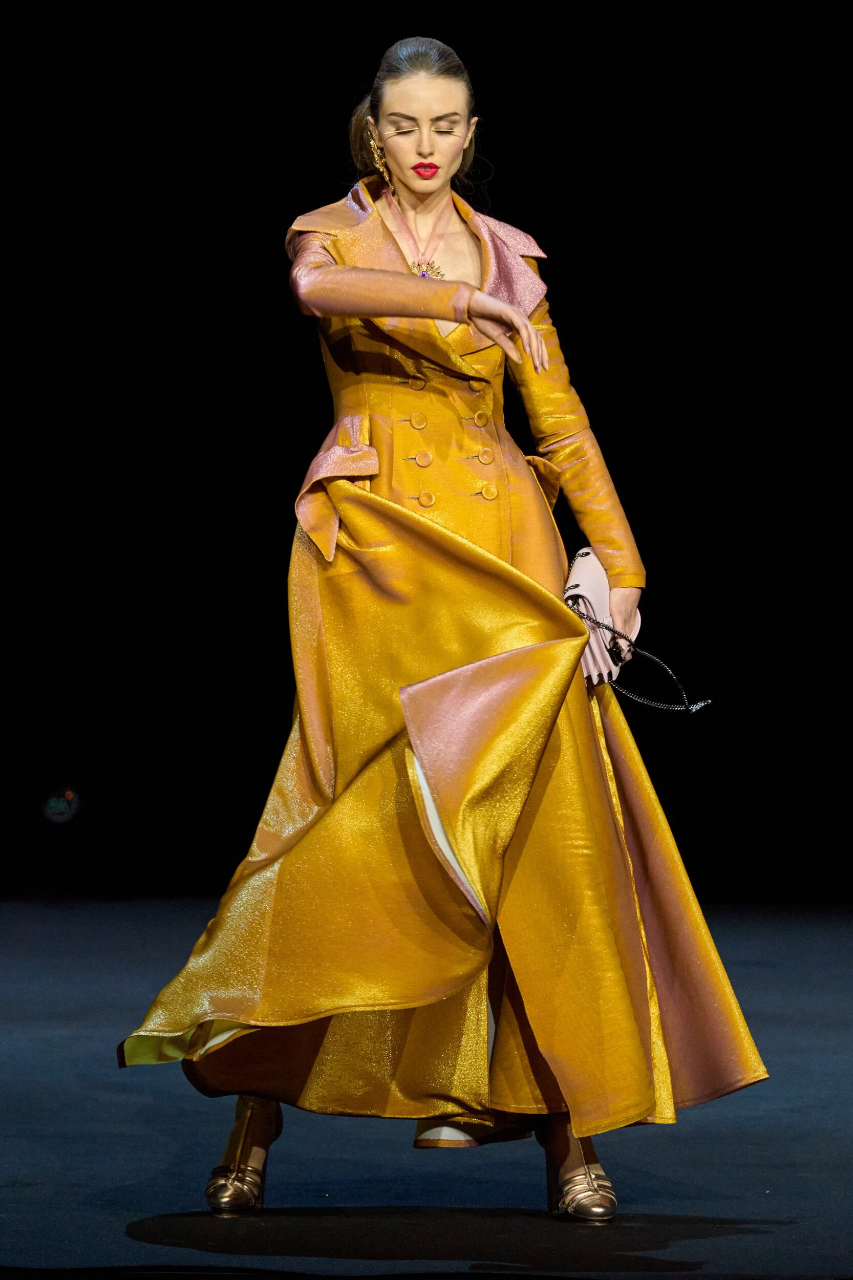 Julien Fournie Spring 2025 Couture Fashion Show