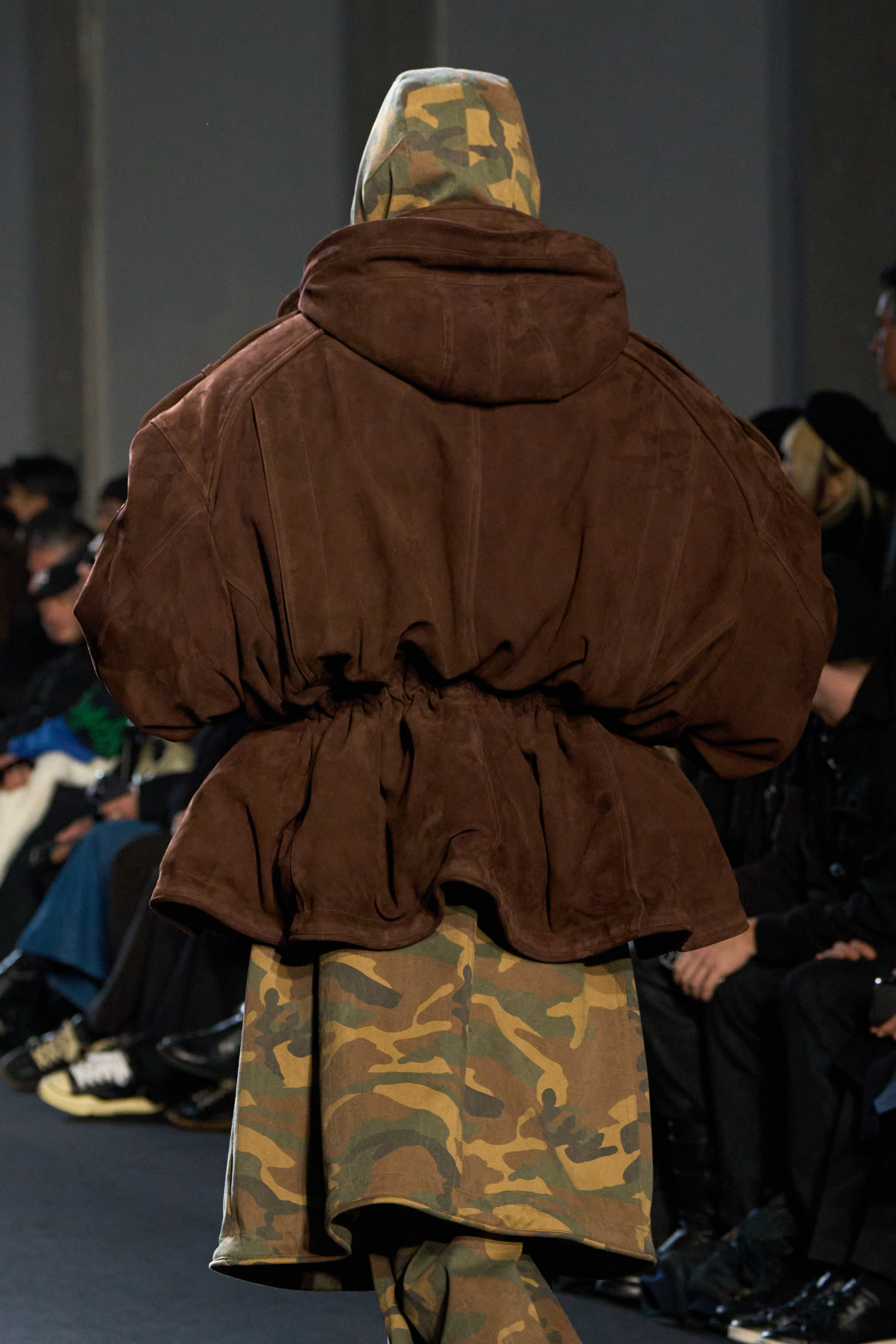 Juun.j Fall 2025 Men’s Fashion Show Details