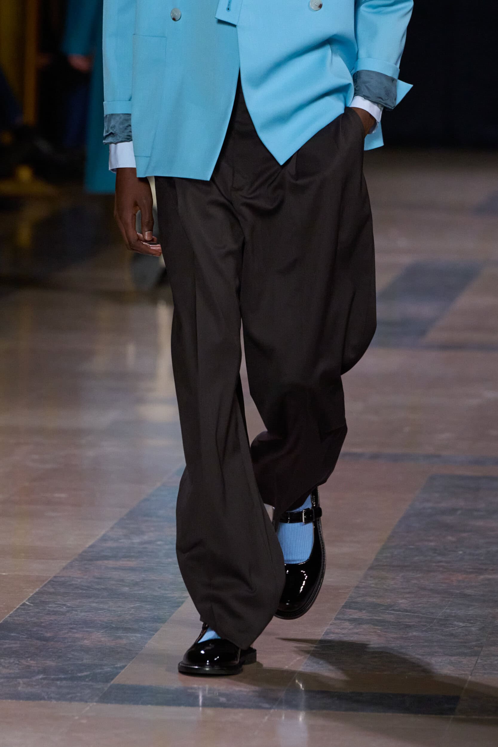 Kenzo Fall 2025 Men’s Fashion Show Details