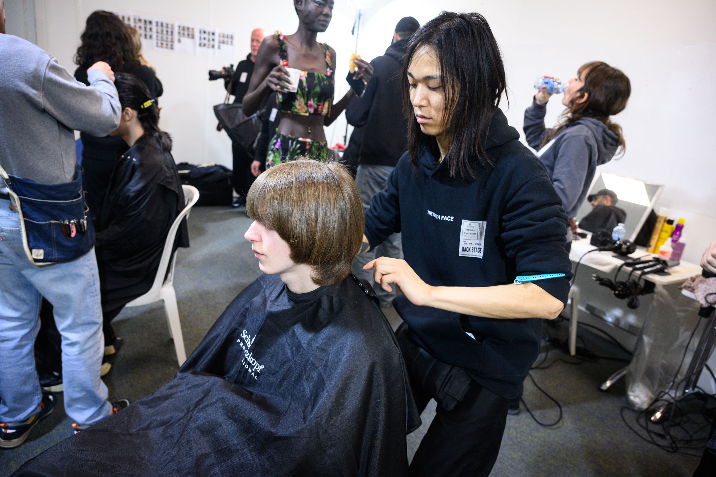 Maison Mihara Yasuhiro Fall 2025 Men’s Fashion Show Backstage