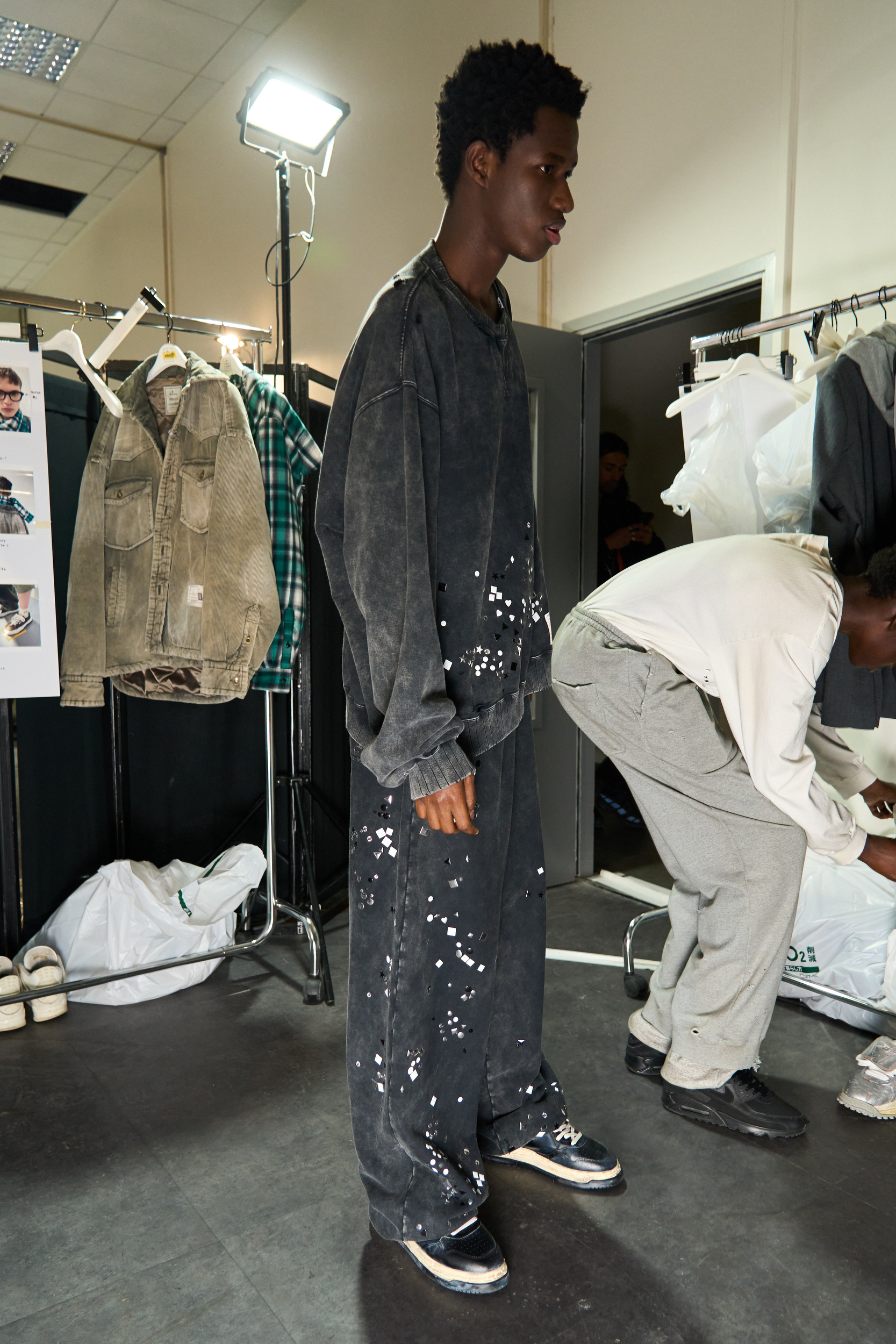 Maison Mihara Yasuhiro Fall 2025 Men’s Fashion Show Backstage