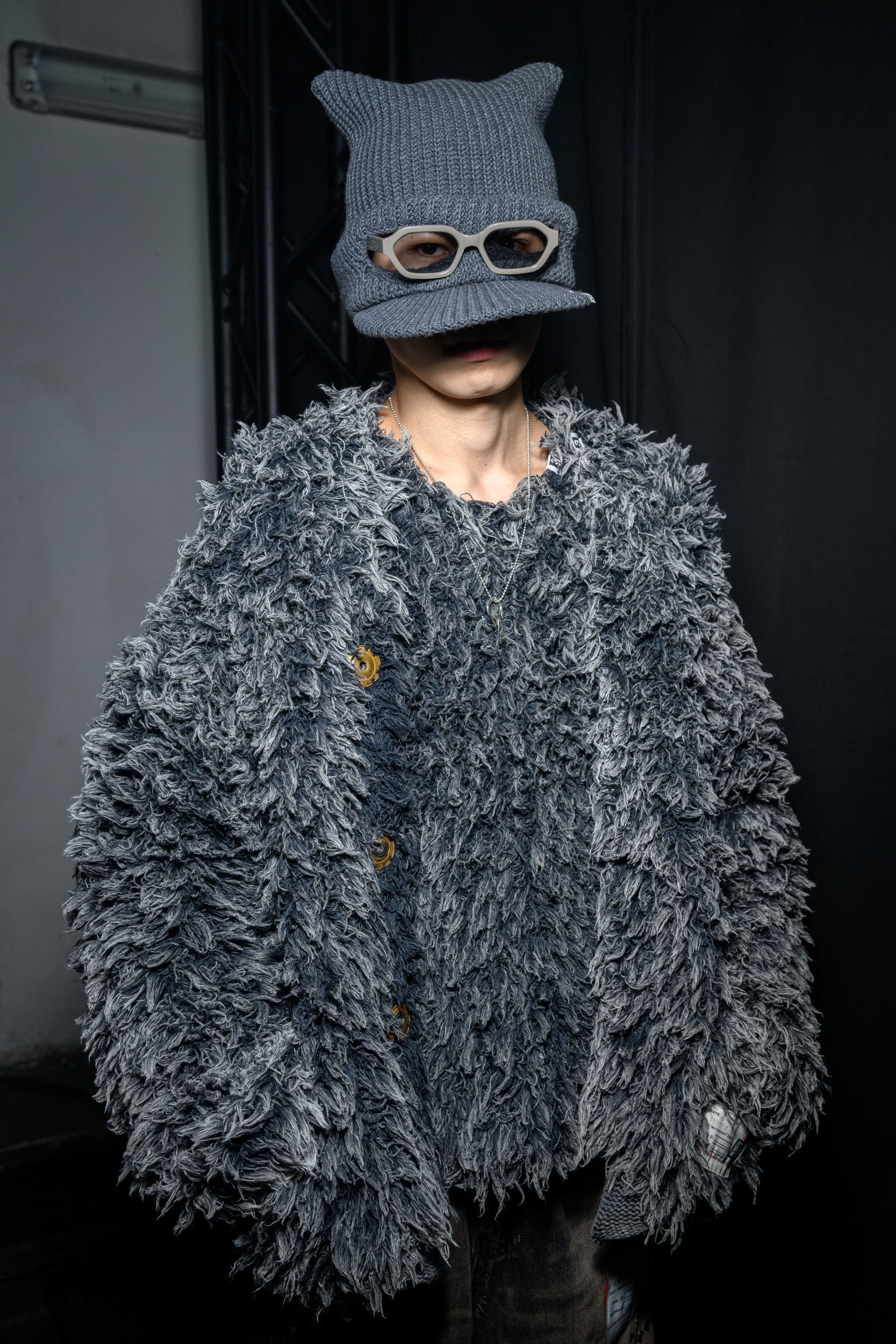 Maison Mihara Yasuhiro Fall 2025 Men’s Fashion Show Backstage