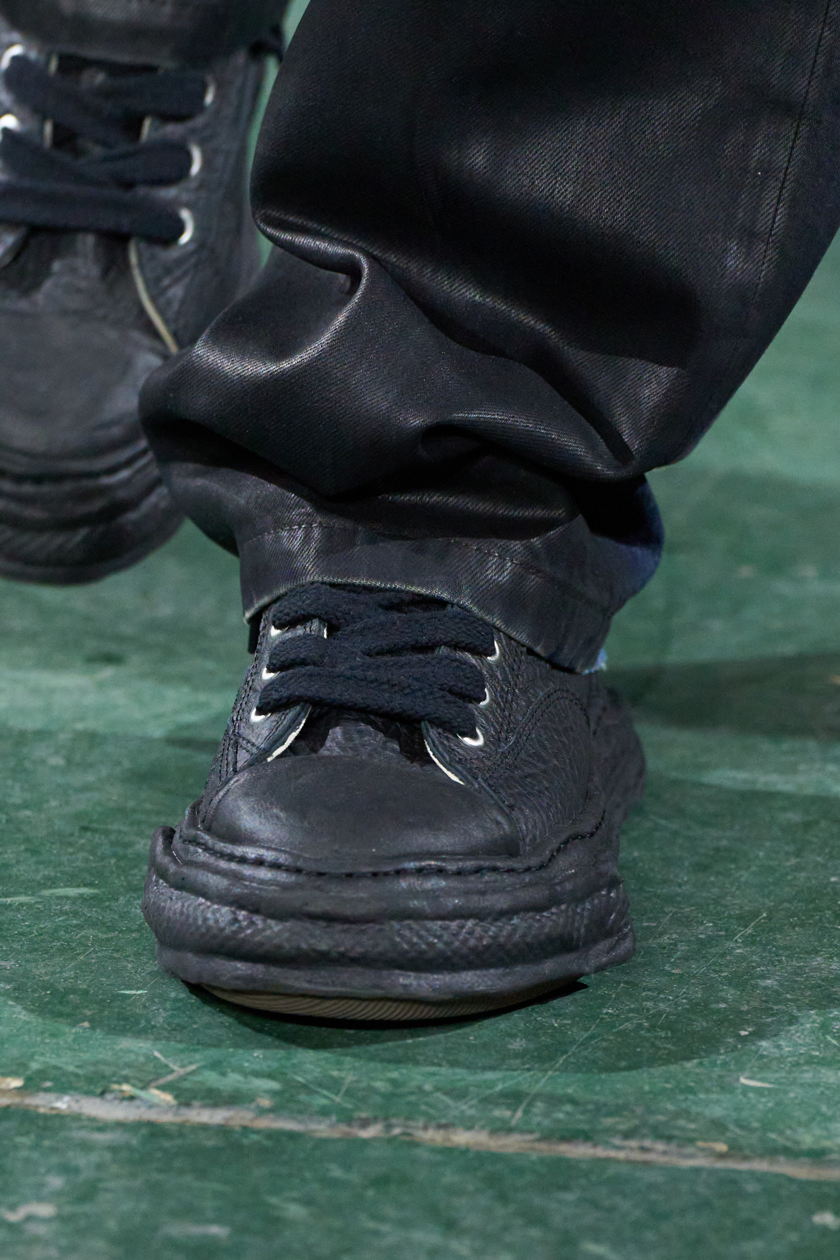 Maison Mihara Yasuhiro Fall 2025 Men’s Fashion Show Details