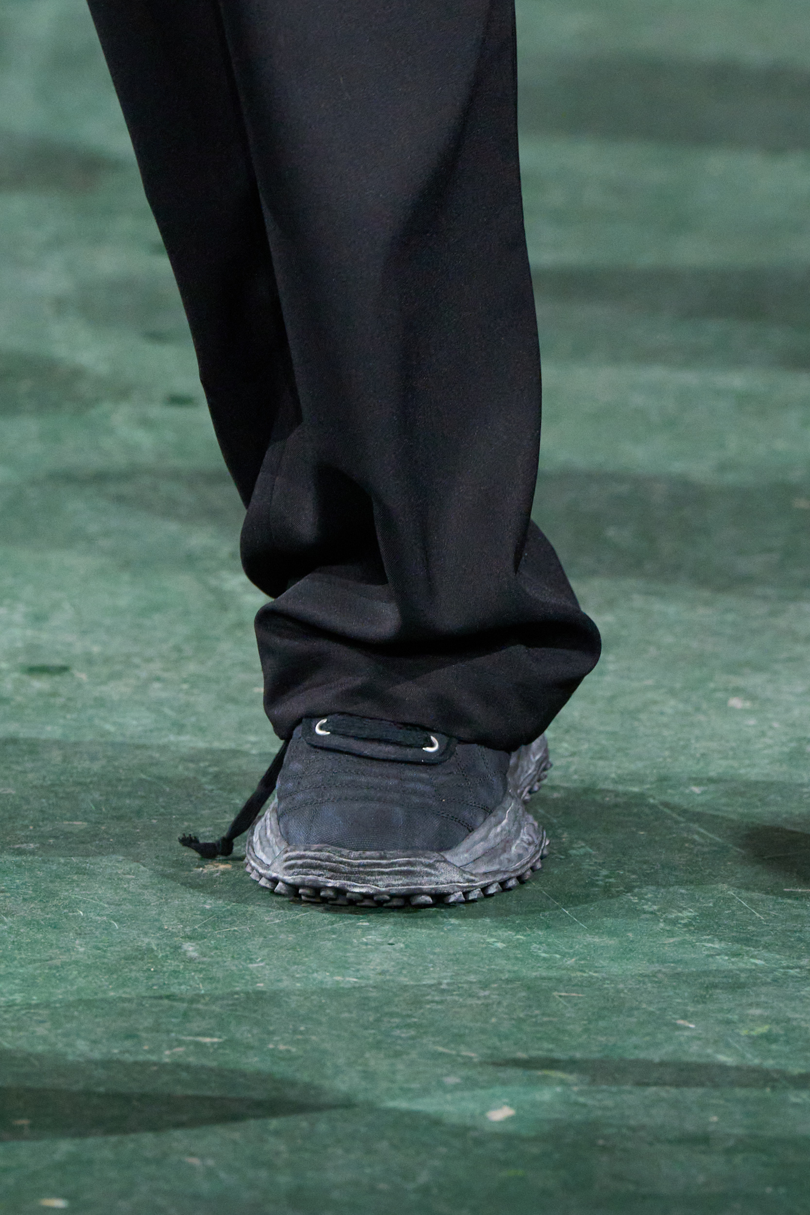 Maison Mihara Yasuhiro Fall 2025 Men’s Fashion Show Details