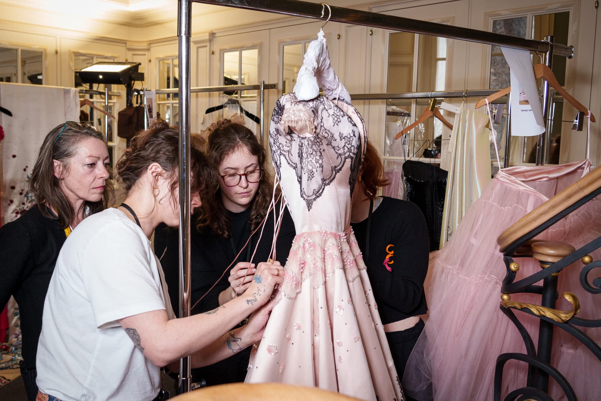 Miss Sohee Spring 2025 Couture Fashion Show Backstage