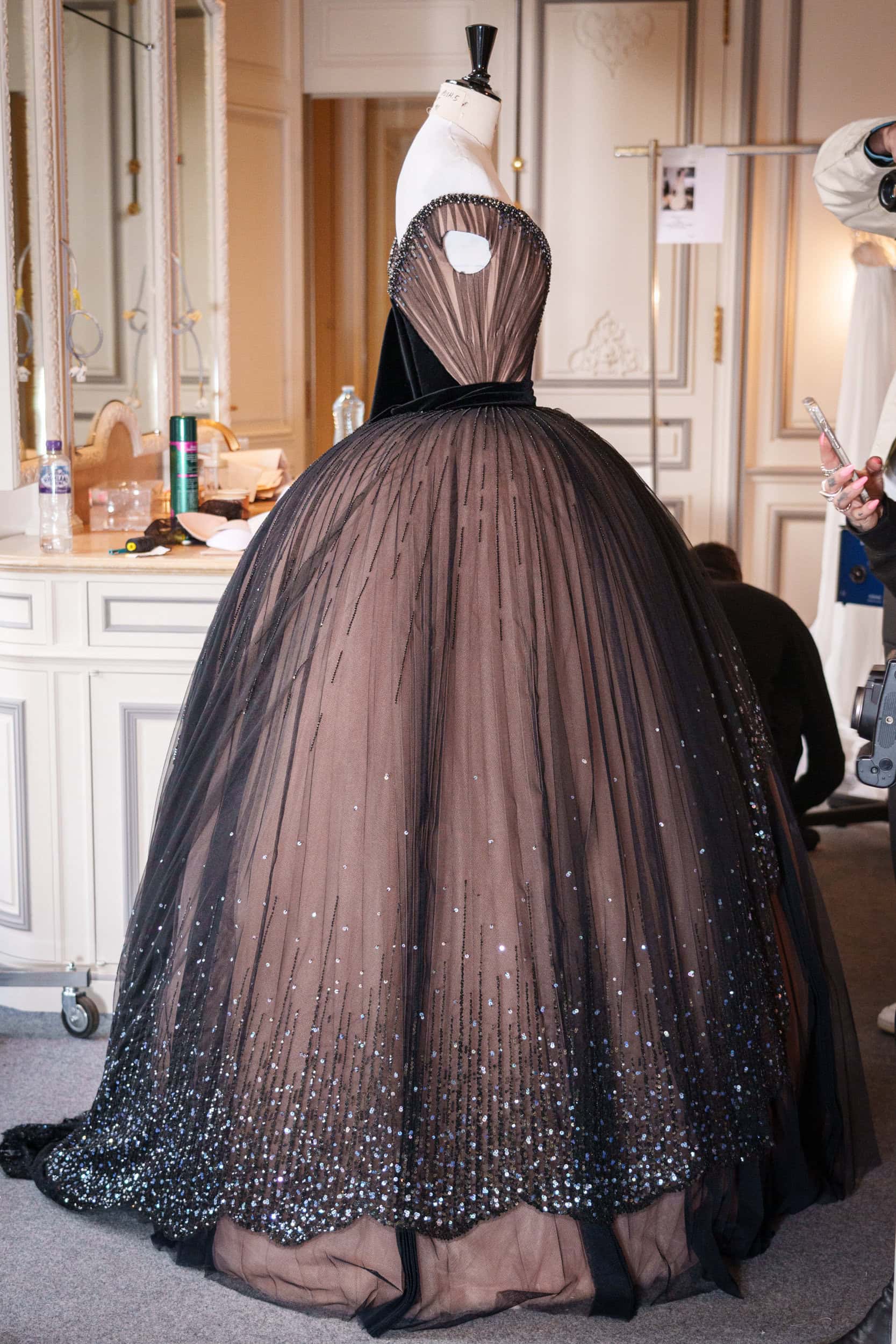 Miss Sohee Spring 2025 Couture Fashion Show Backstage