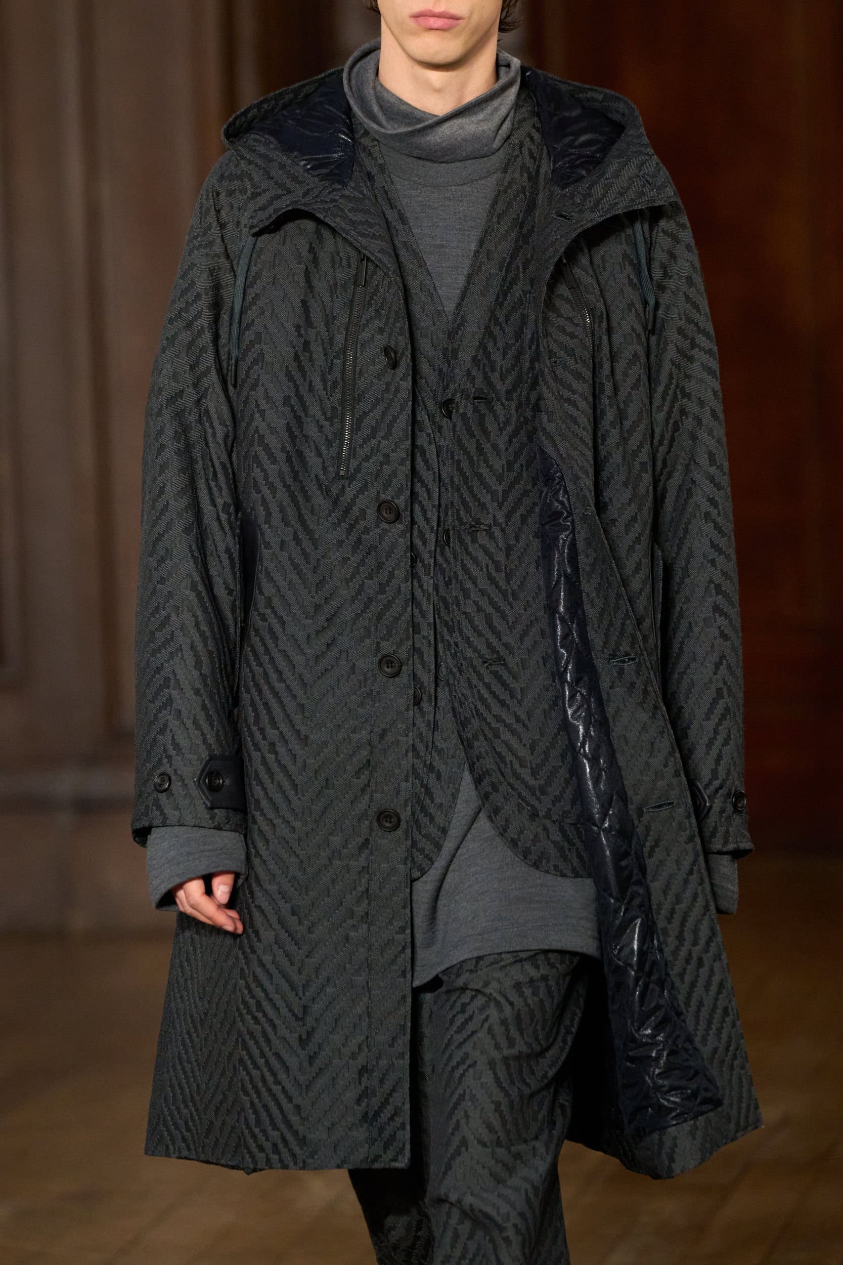 White Mountaineering Fall 2025 Men’s Fashion Show Details