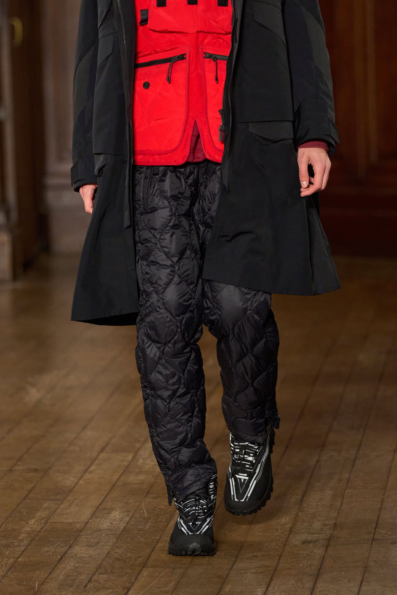 White Mountaineering Fall 2025 Men’s Fashion Show Details