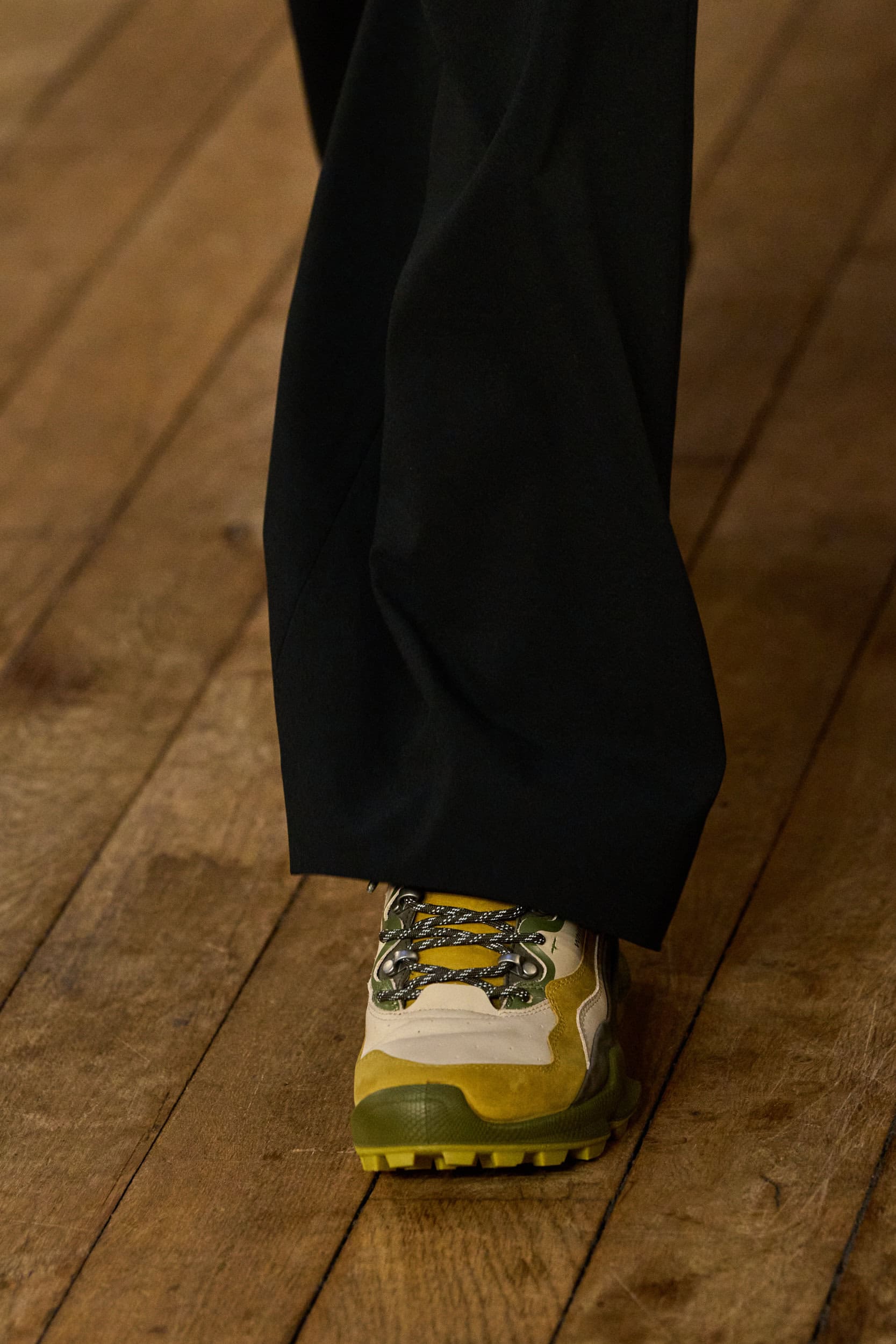 White Mountaineering Fall 2025 Men’s Fashion Show Details