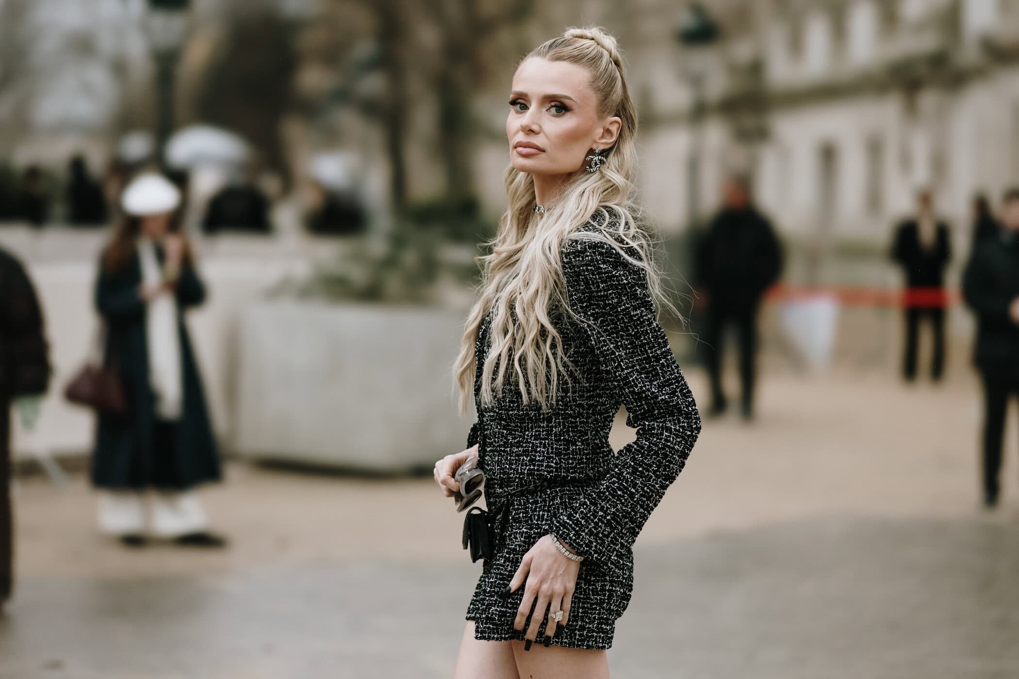 Paris Couture Street Style Spring 2025 Shows