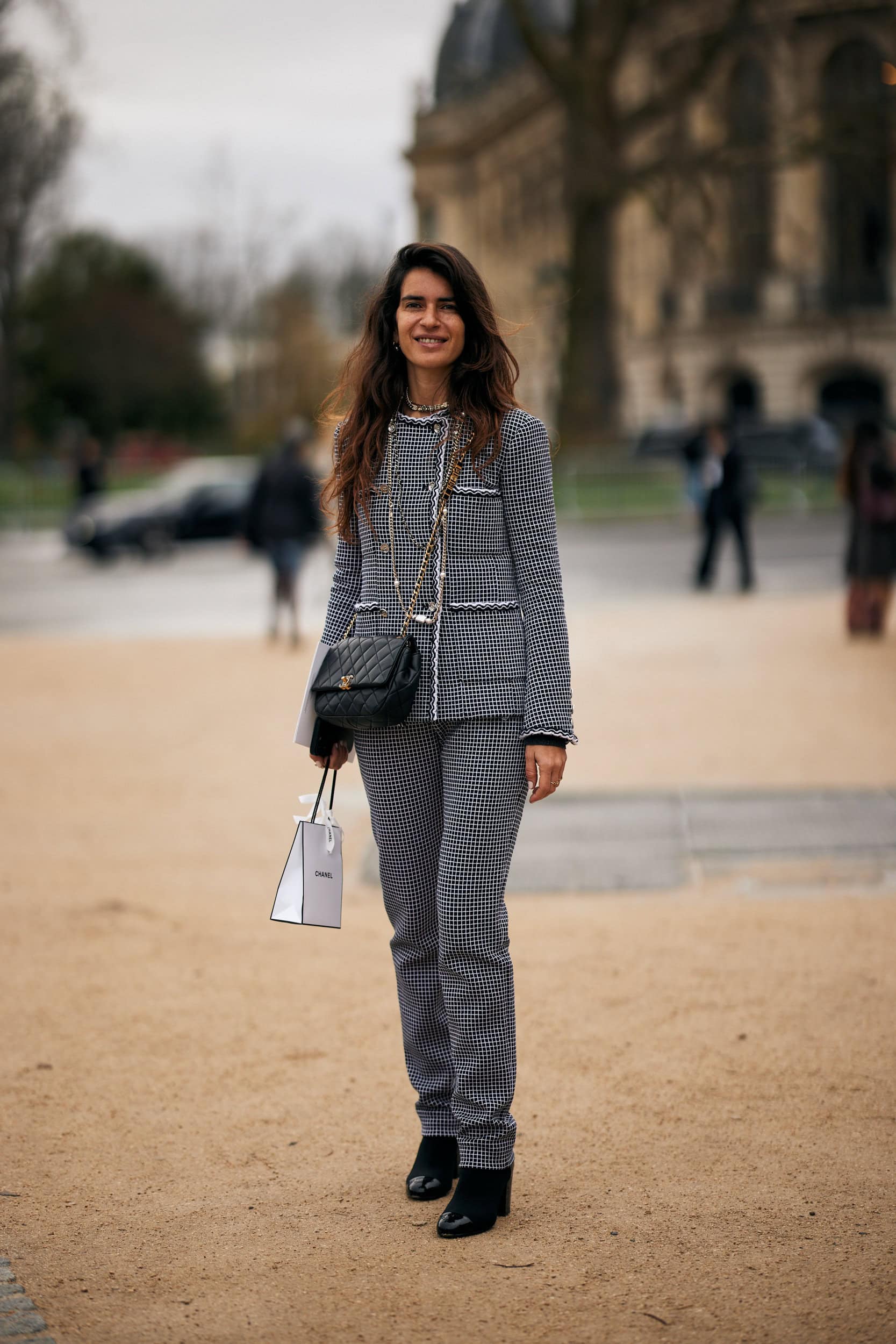 Paris Couture Street Style Spring 2025 Shows