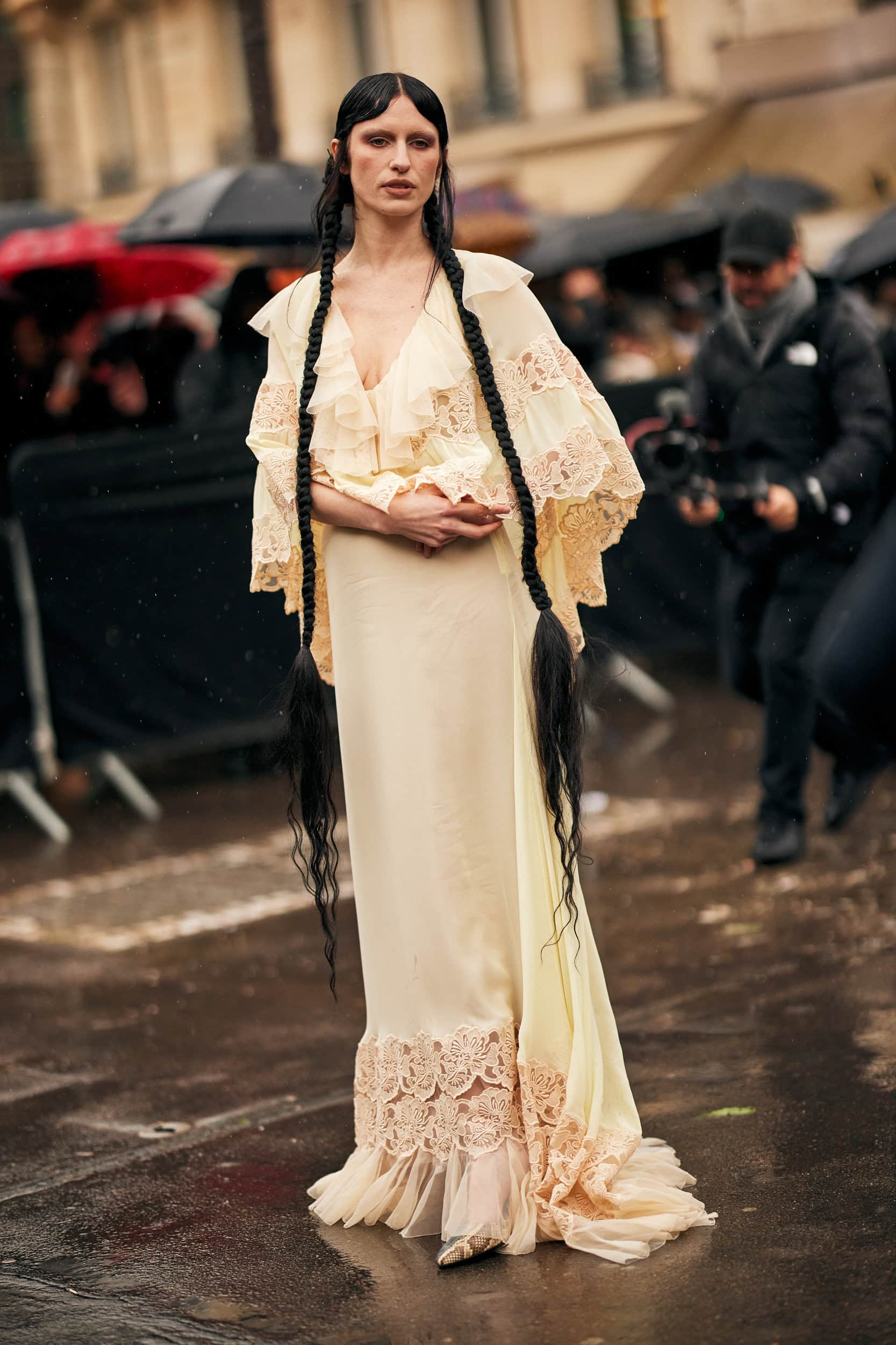 Paris Couture Street Style Spring 2025 Shows