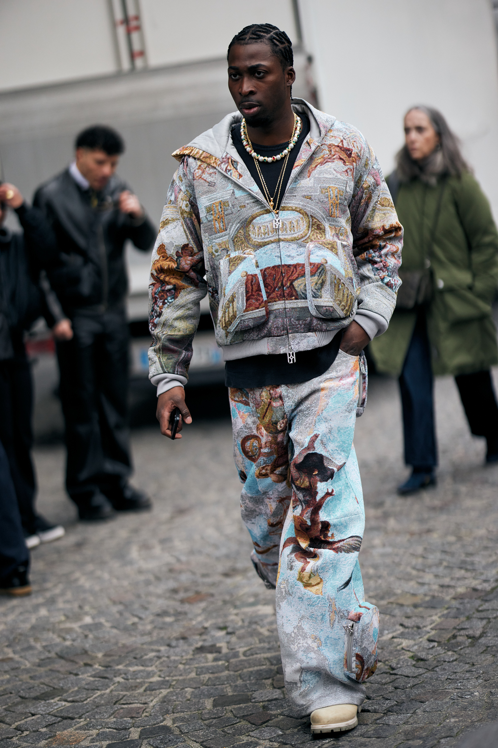 Paris Men's Street Style Fall 2025 Shows