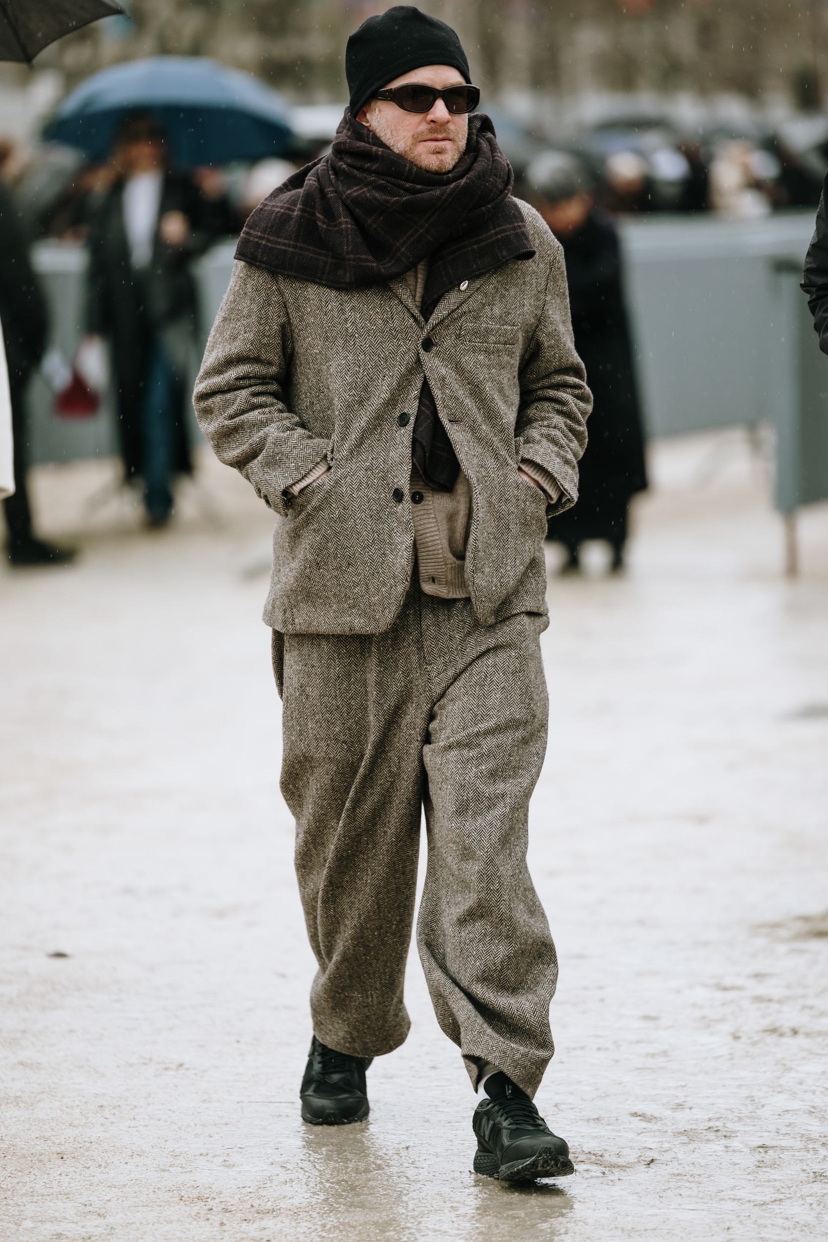 Paris Men's Street Style Fall 2025 Shows