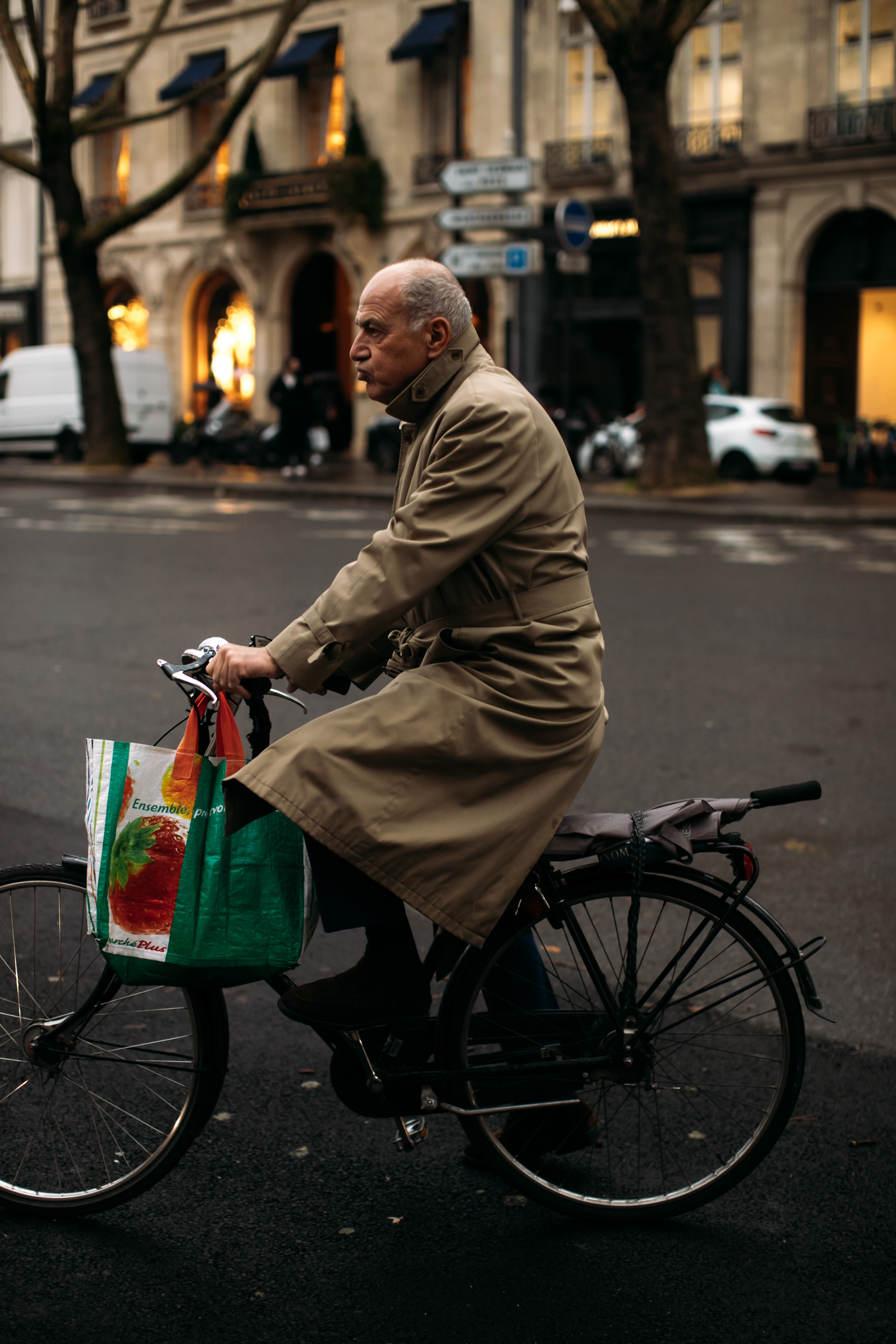 Paris Men's Street Style Fall 2025 Shows