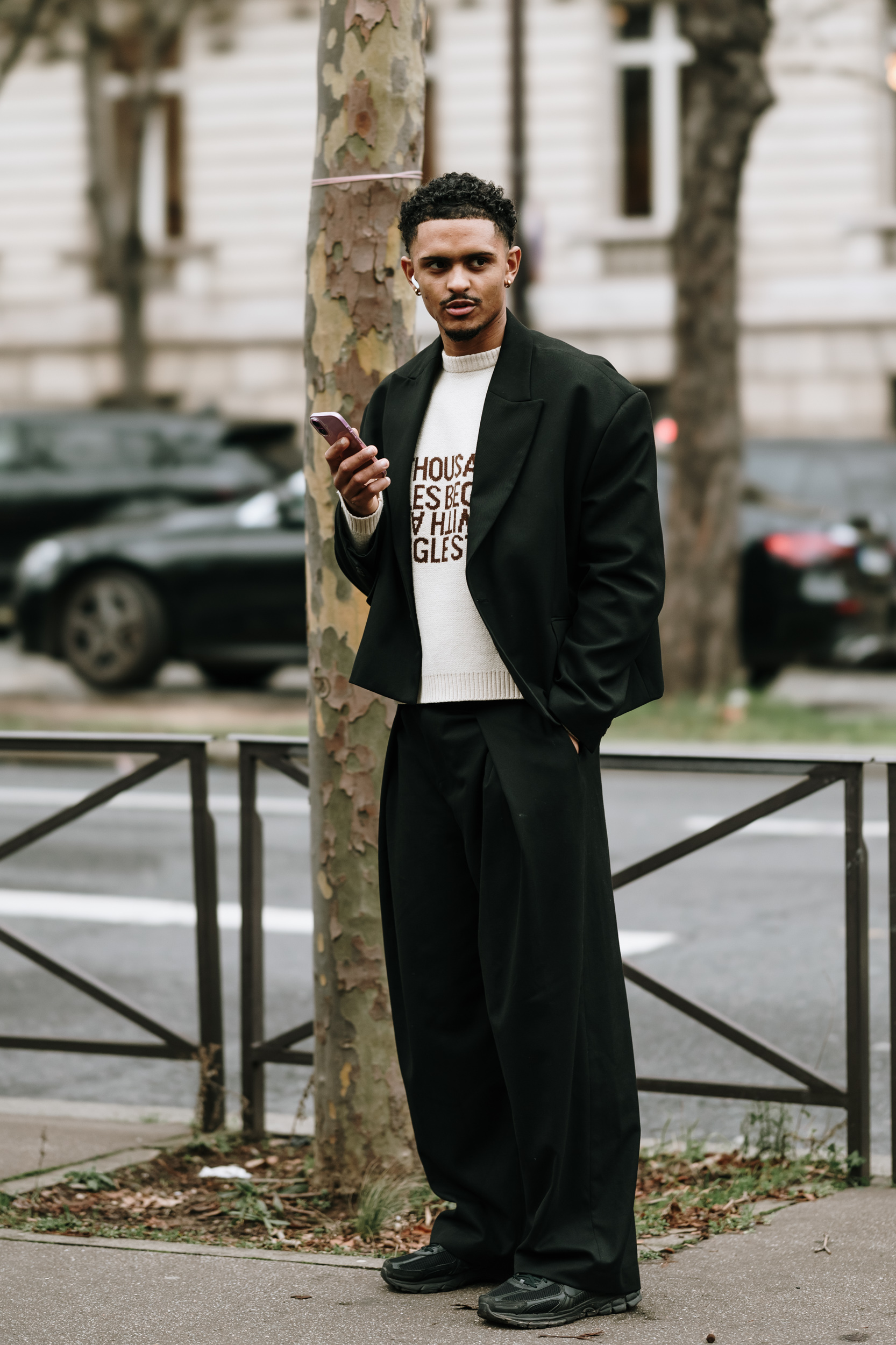 Paris Men's Street Style Fall 2025 Shows