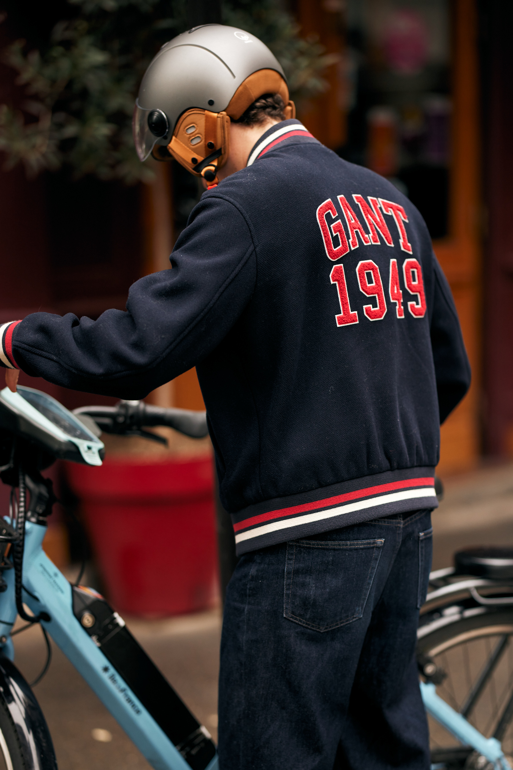 Paris Men's Street Style Fall 2025 Shows