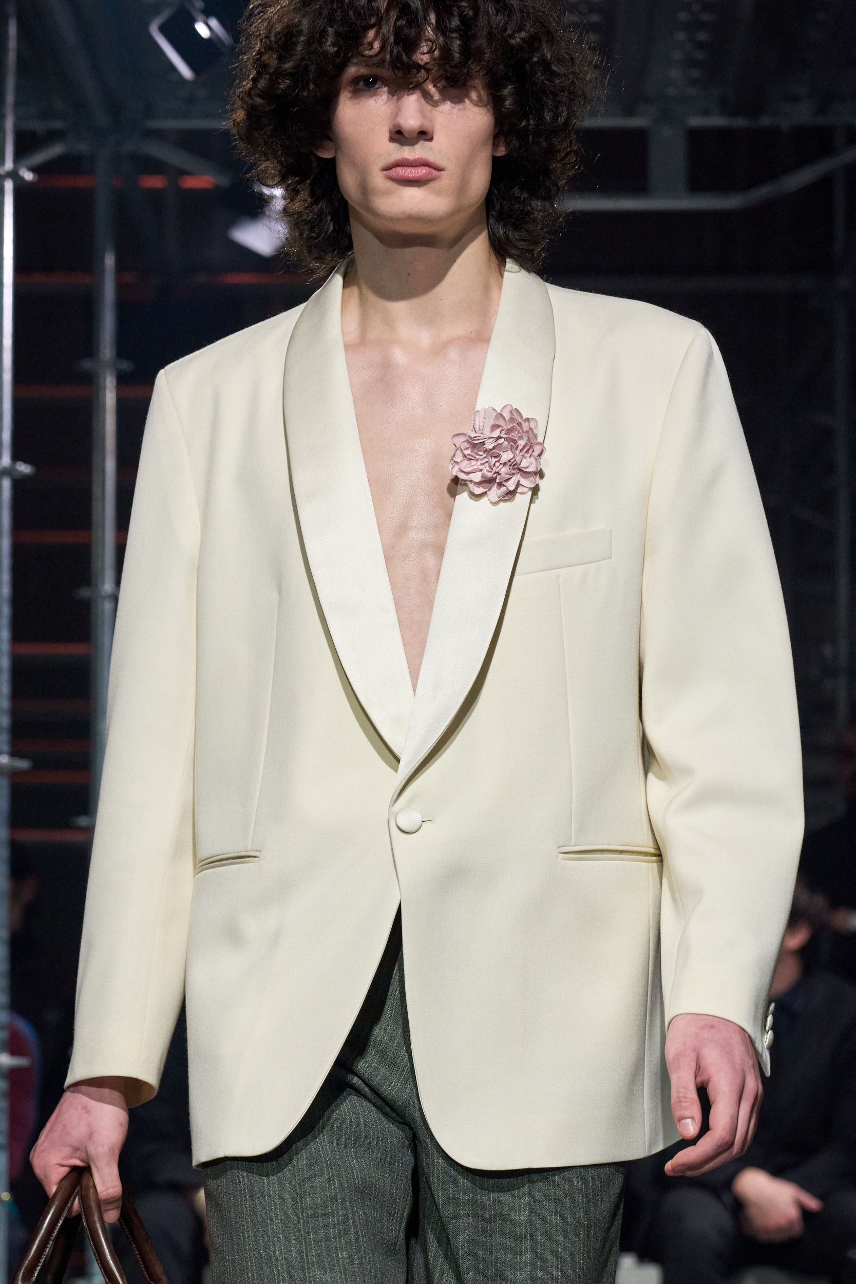 Prada Fall 2025 Men’s Fashion Show Details