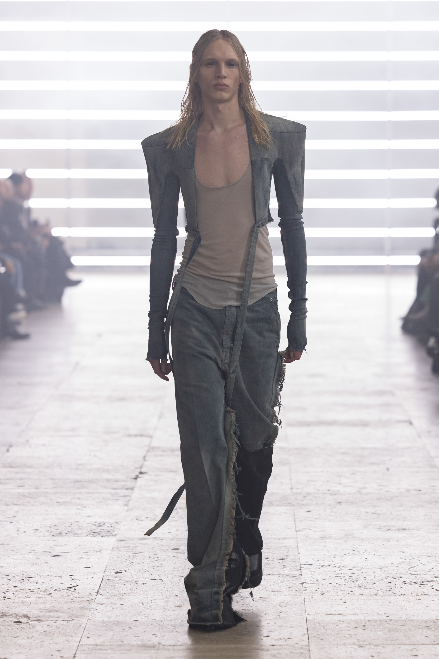 Rick Owens Fall 2025 Men’s Fashion Show