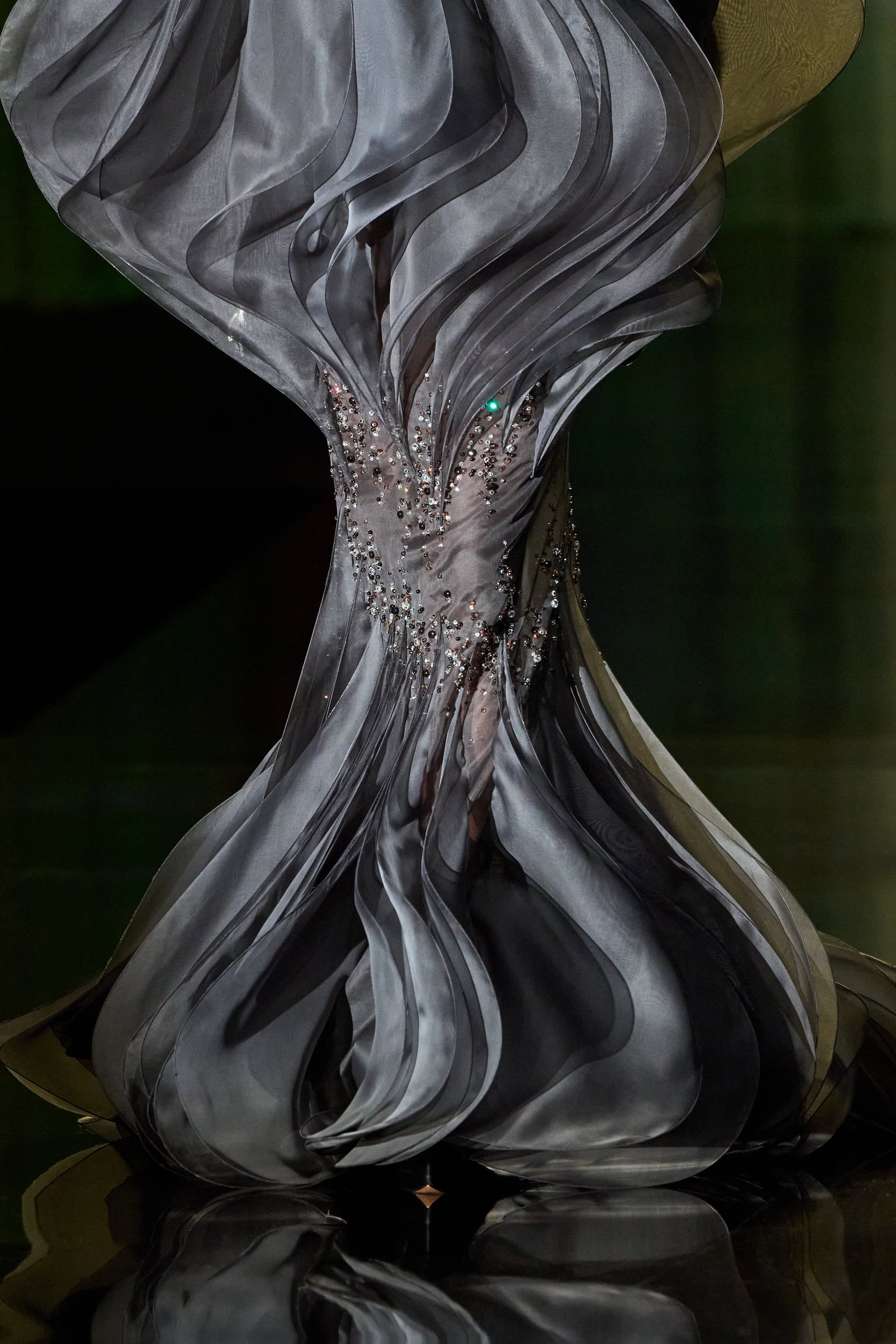 Stephane Rolland Spring 2025 Couture Fashion Show Details