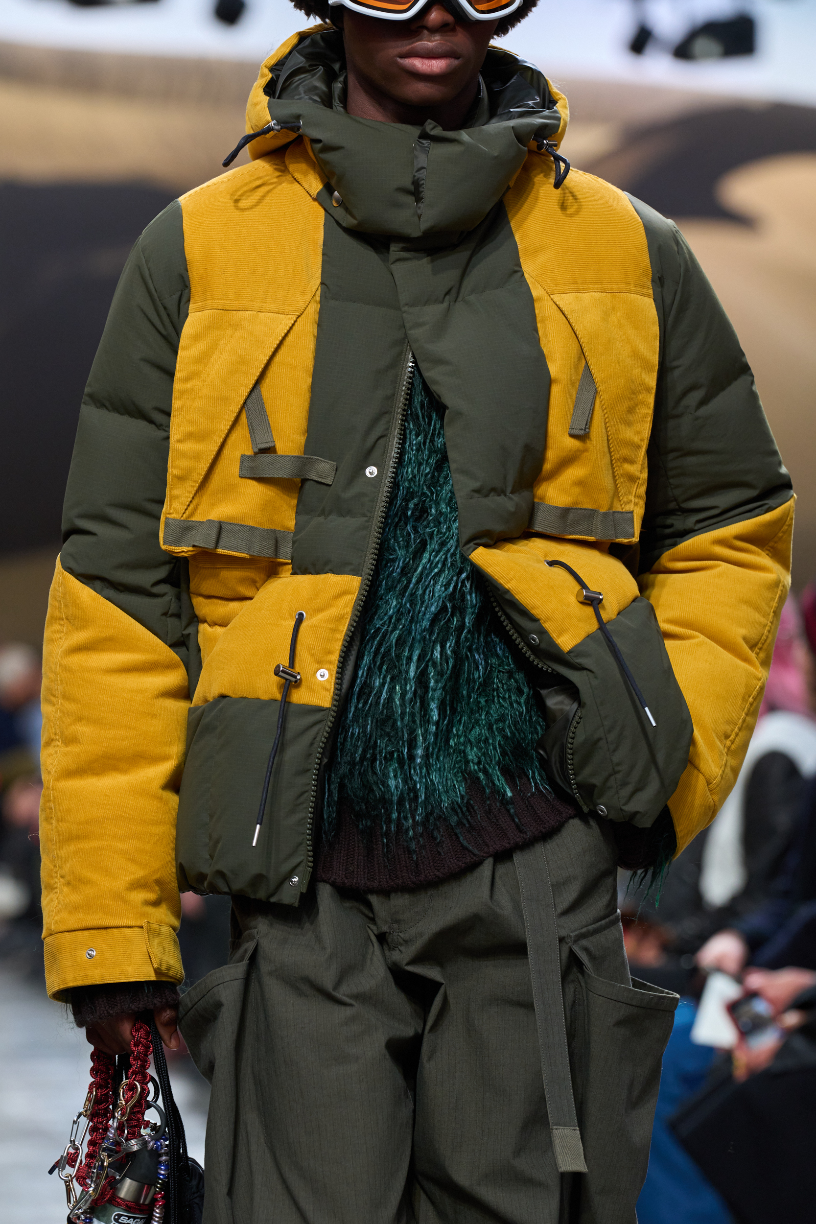 Sacai Fall 2025 Men’s Fashion Show Details