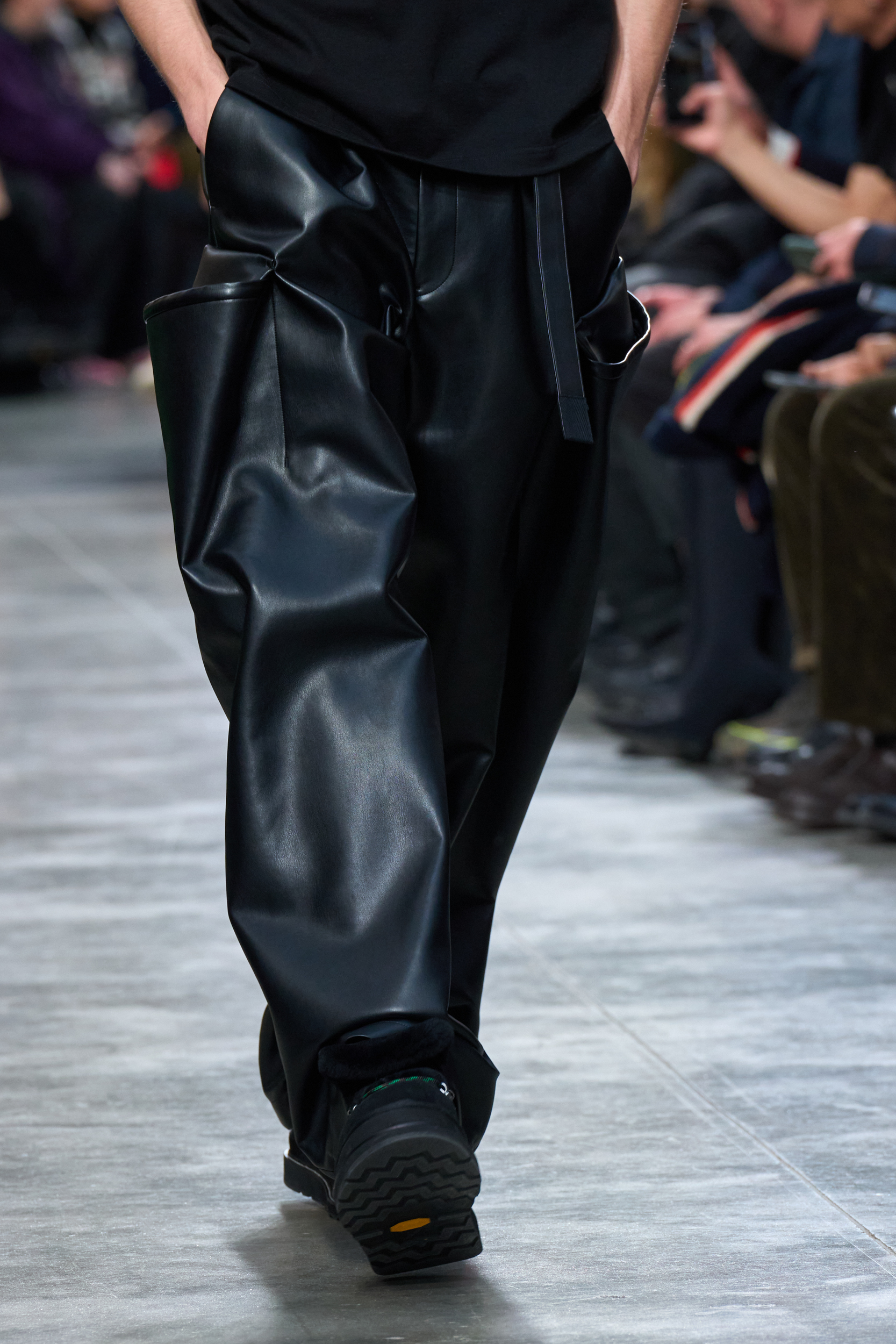 Sacai Fall 2025 Men’s Fashion Show Details