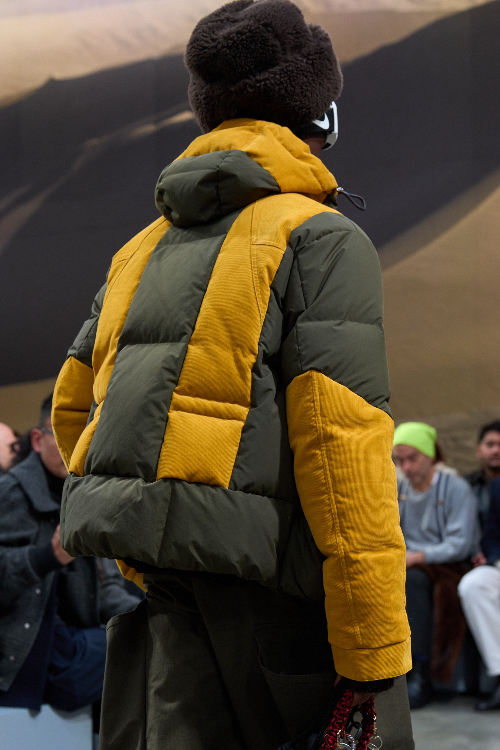 Sacai Fall 2025 Men’s Fashion Show Details