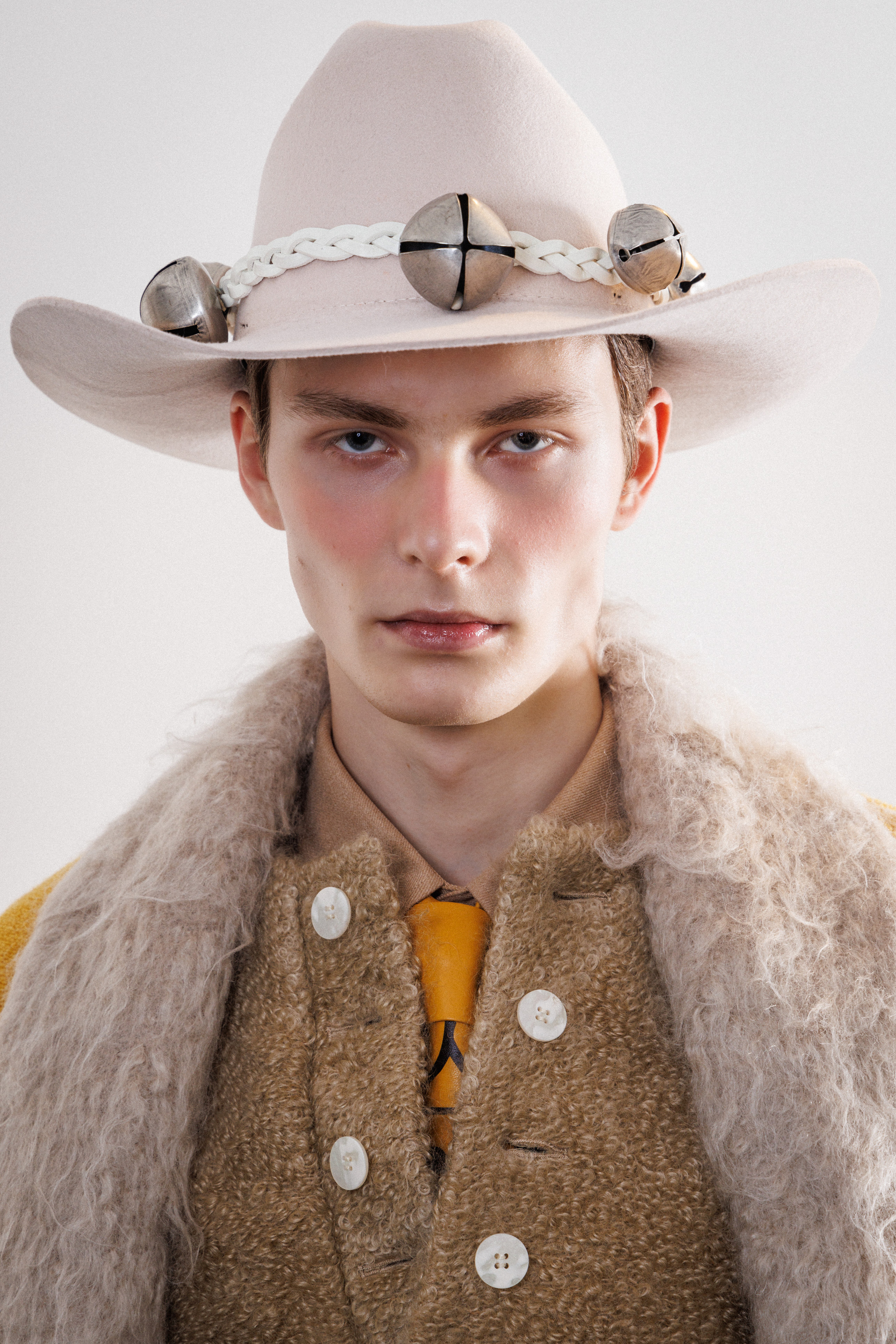 Sean Suen Fall 2025 Men’s Fashion Show Backstage