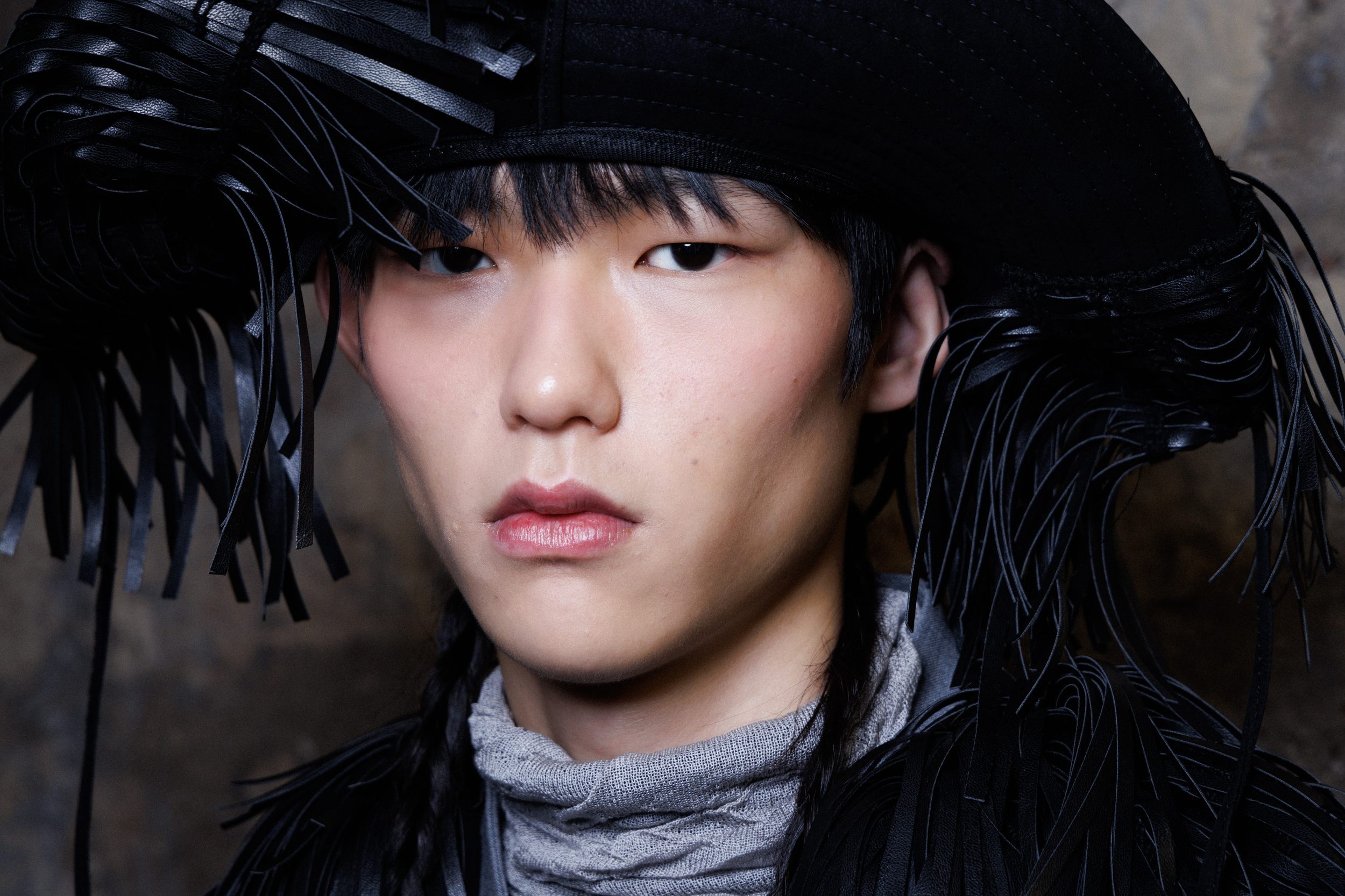 Sean Suen Fall 2025 Men’s Fashion Show Backstage