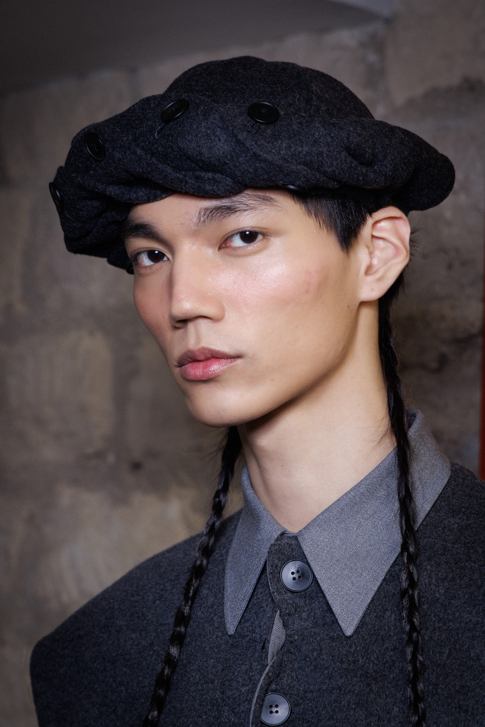 Sean Suen Fall 2025 Men’s Fashion Show Backstage