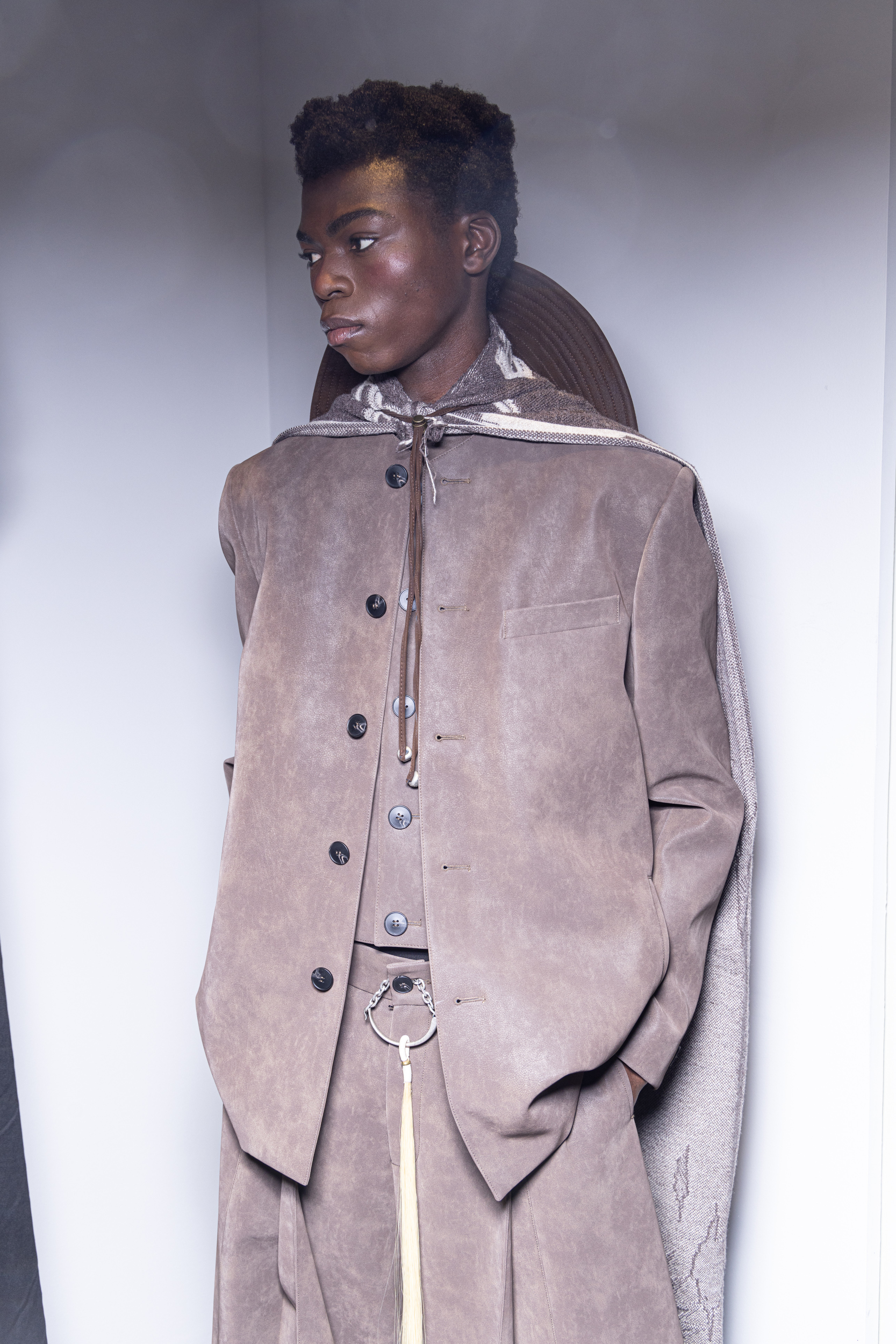 Sean Suen Fall 2025 Men’s Fashion Show Backstage