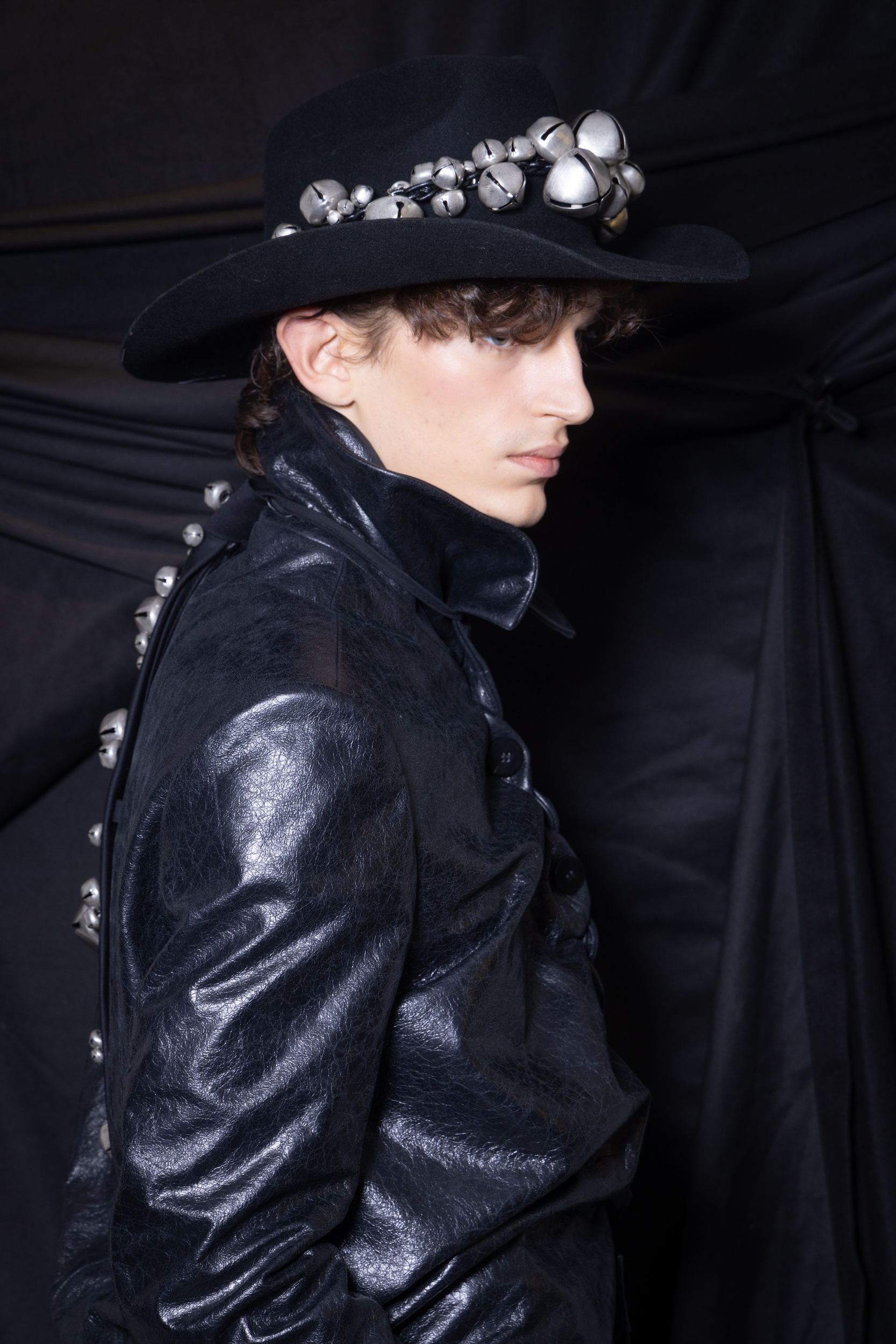 Sean Suen Fall 2025 Men’s Fashion Show Backstage