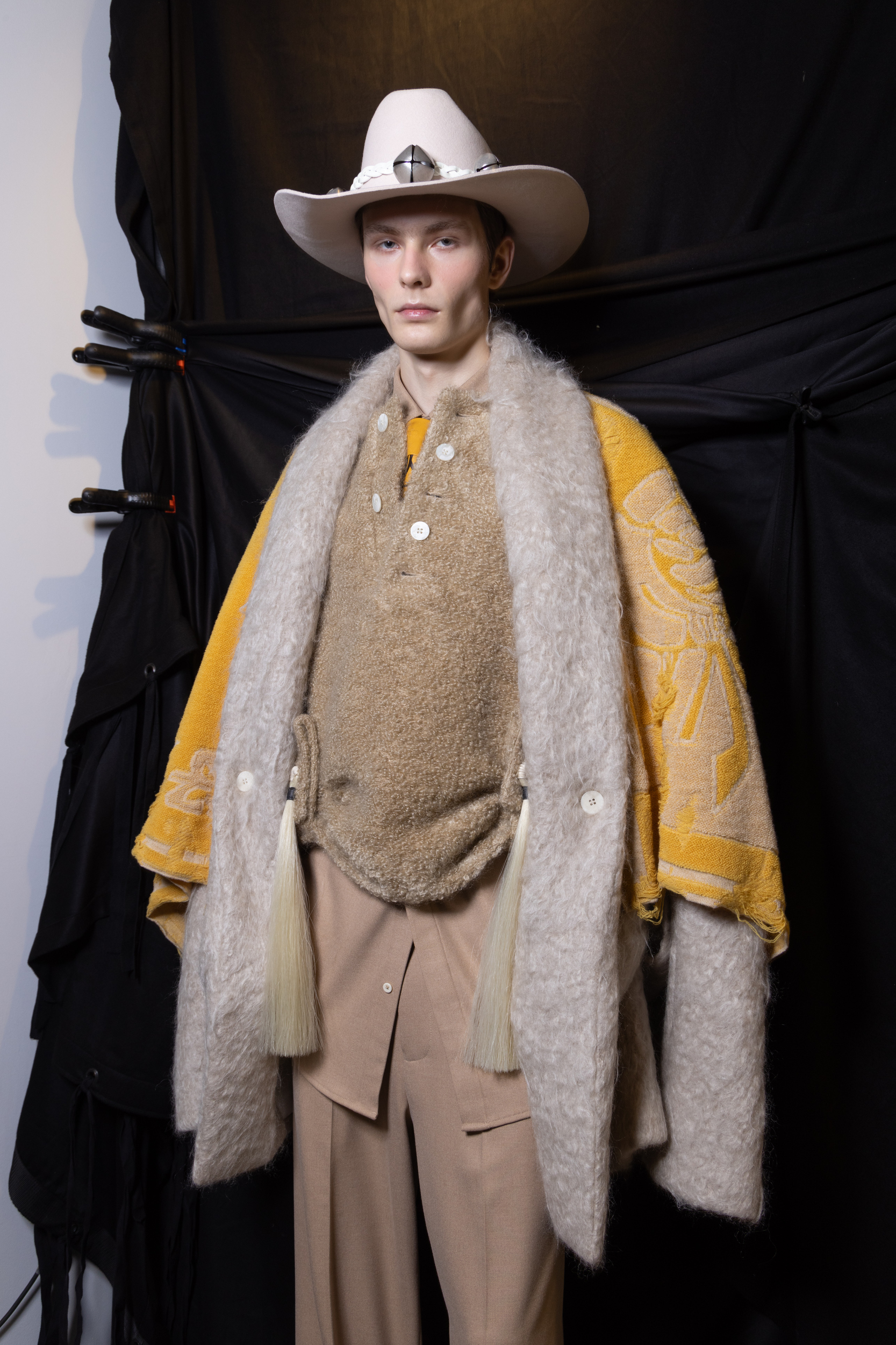 Sean Suen Fall 2025 Men’s Fashion Show Backstage